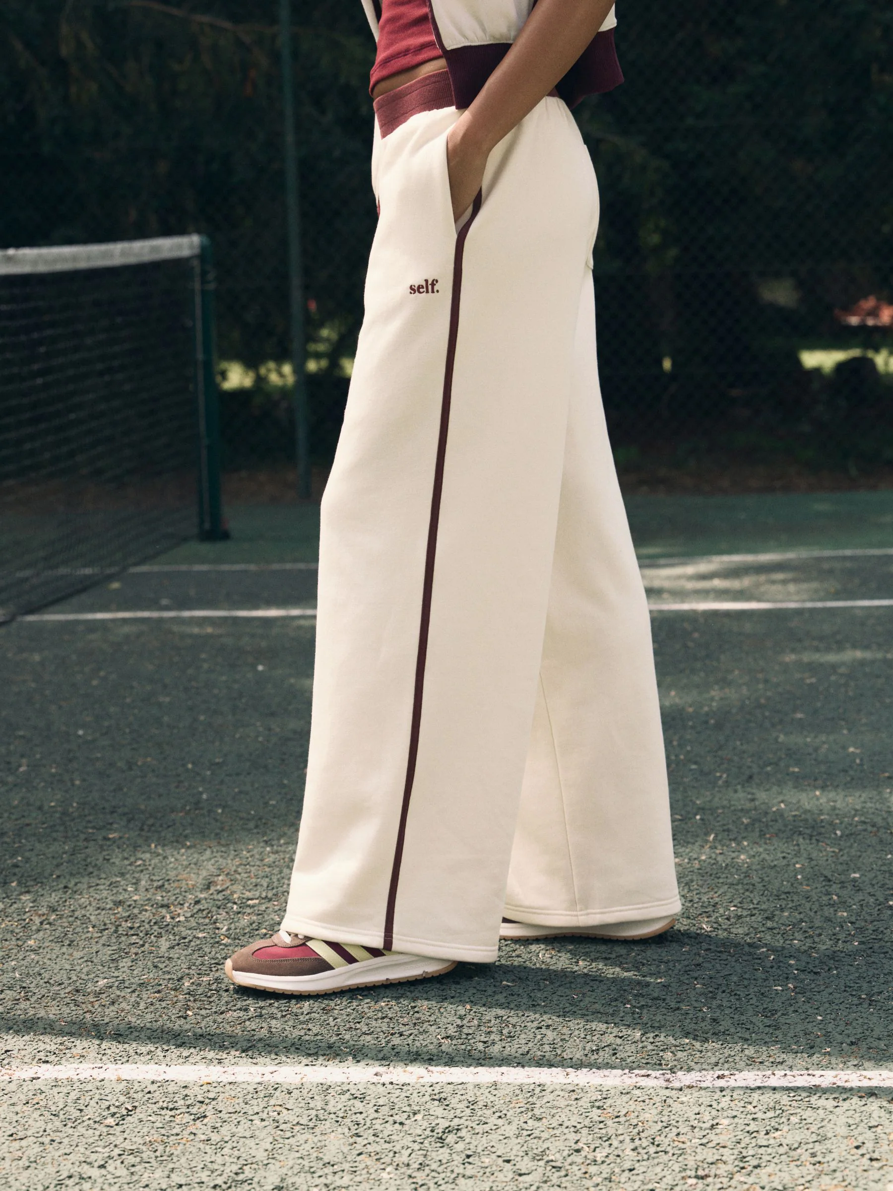 Ecru/Berry Colourblock - Joggingbroek met wijde pijpen