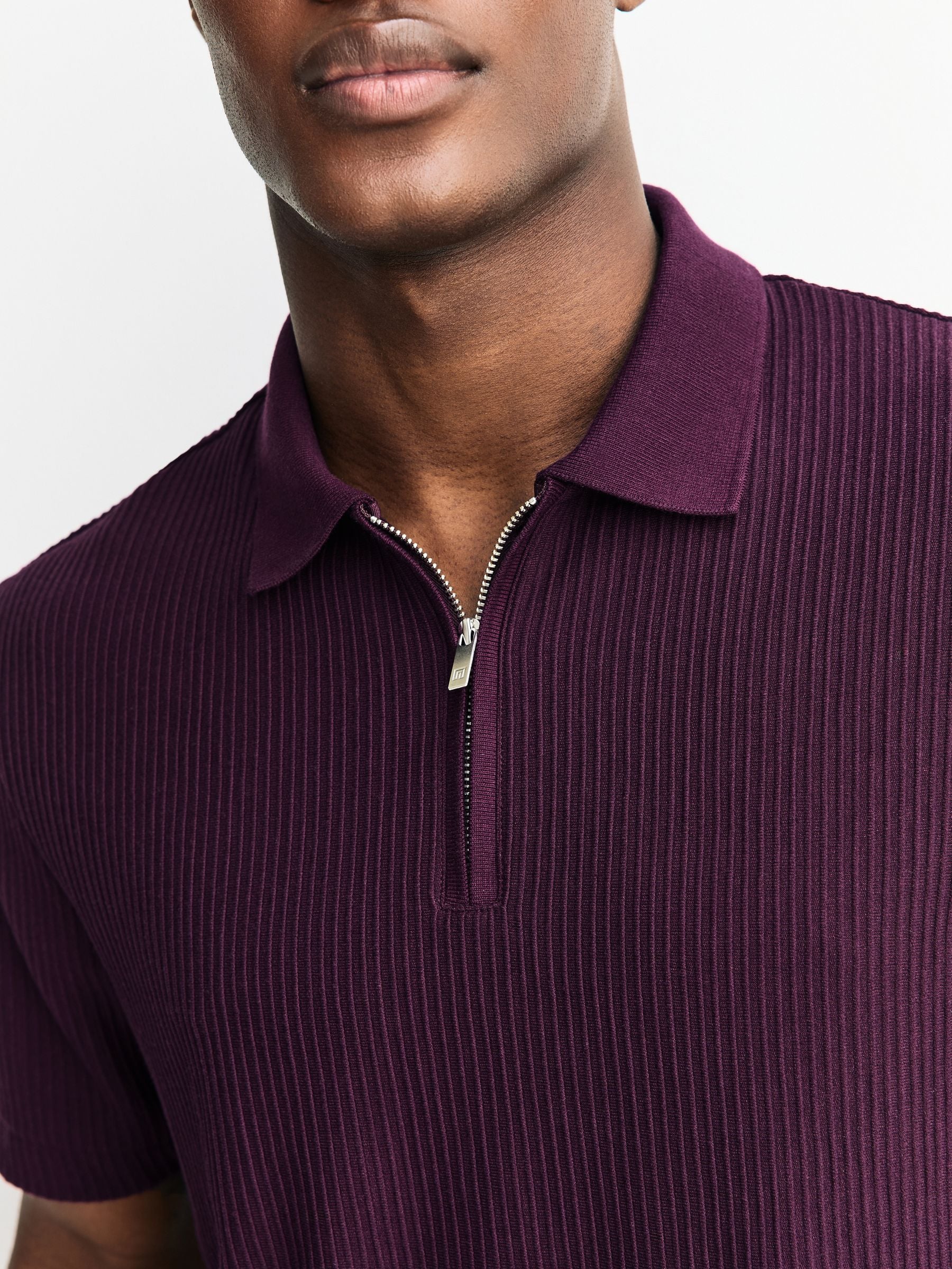 Paars - Smart poloshirt met textuur en rits