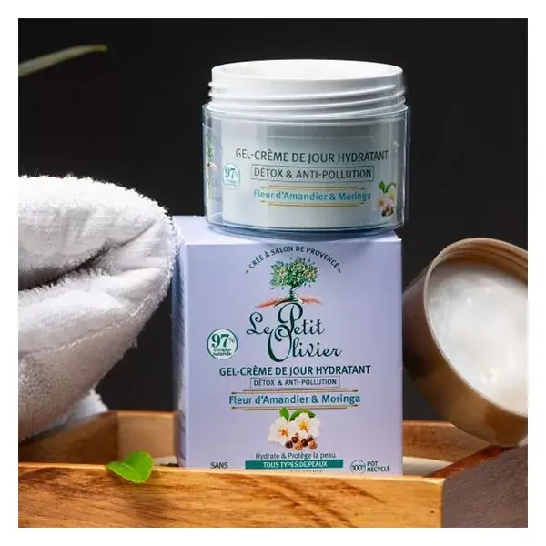 Le Petit Olivier Gel-Creme Hidratante Diurno Detox e Antipoluição 50ml