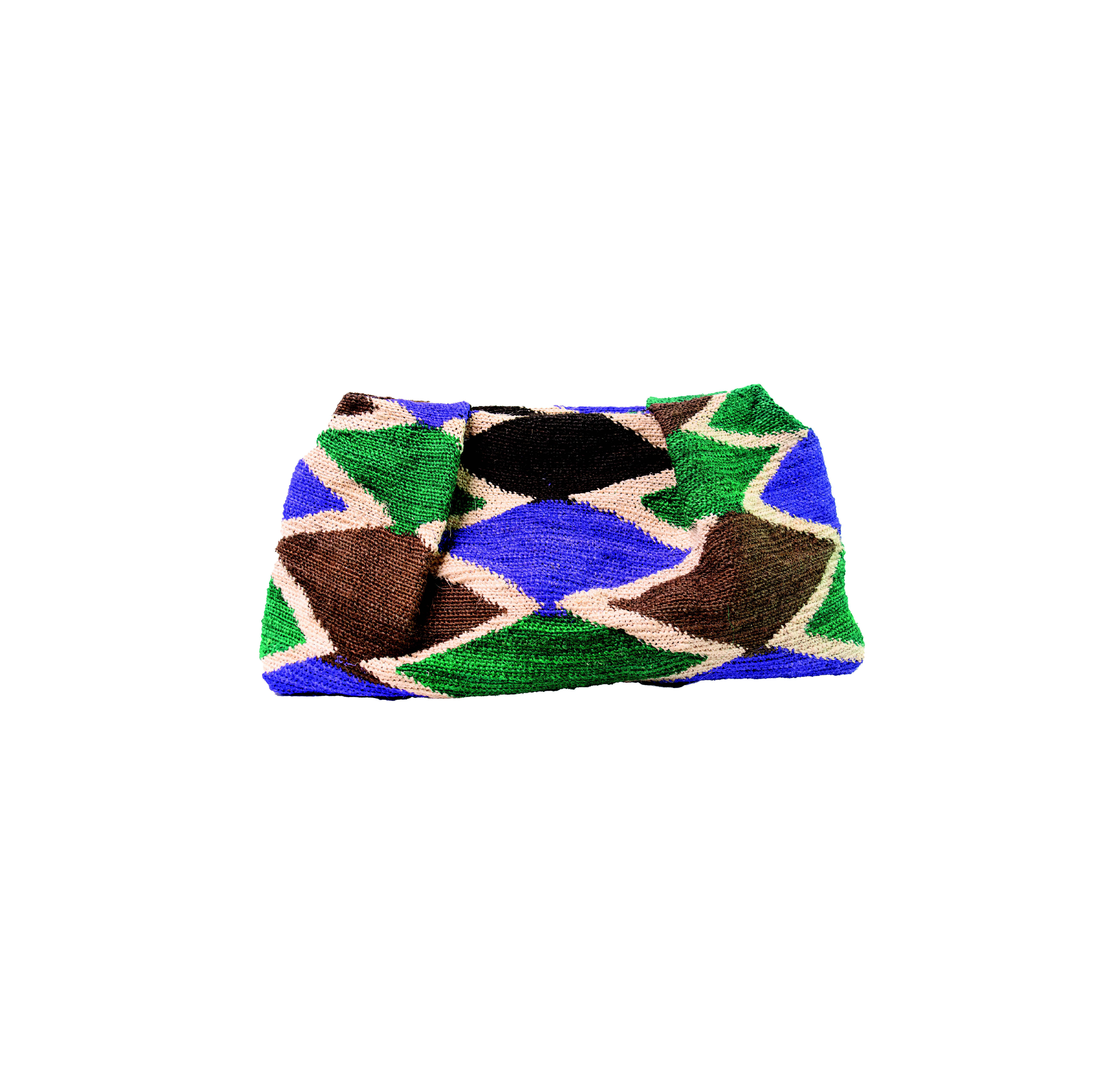 Pochette moyenne en sisal