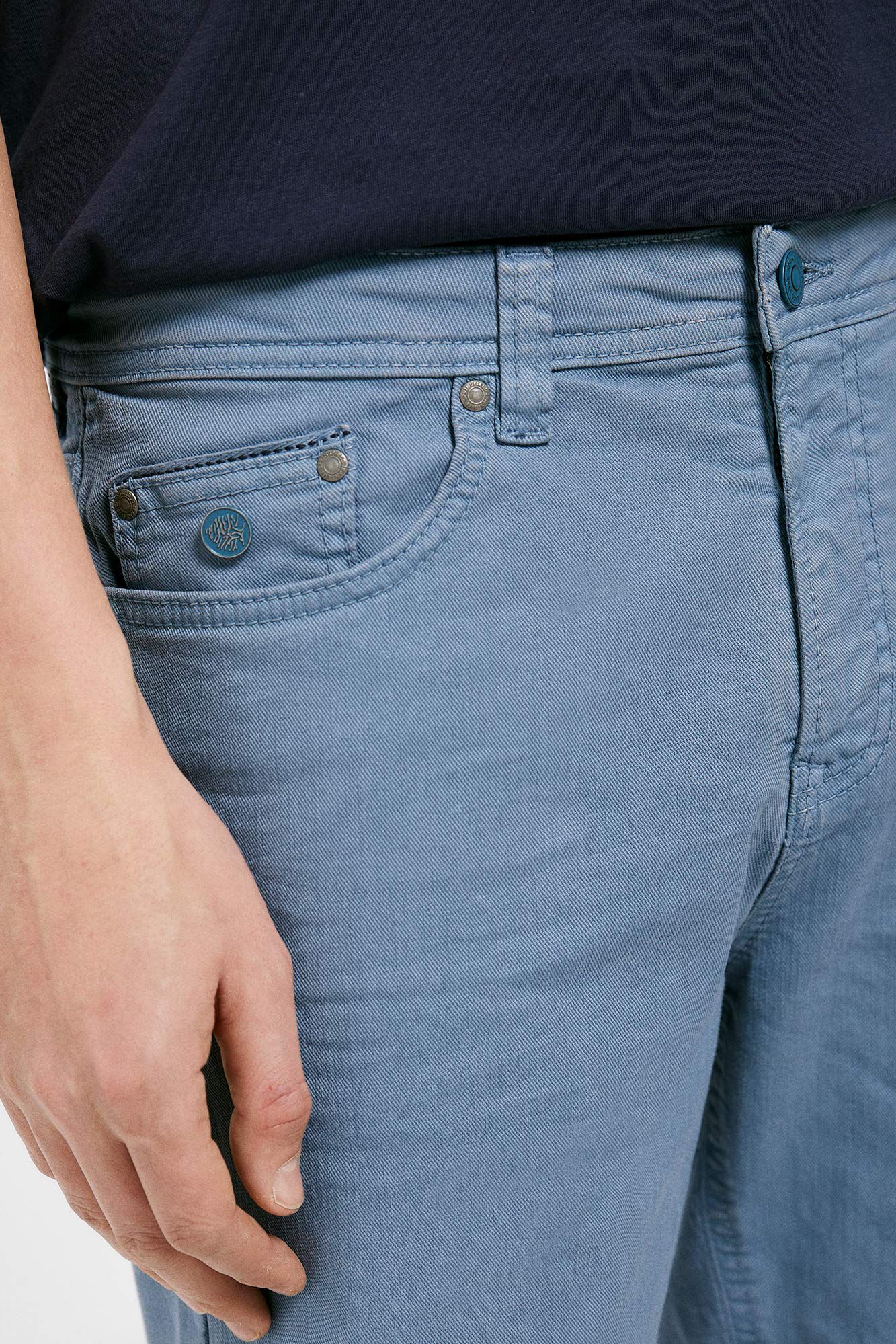 Bermuda de 5 bolsos, lavagem slim - azul médio