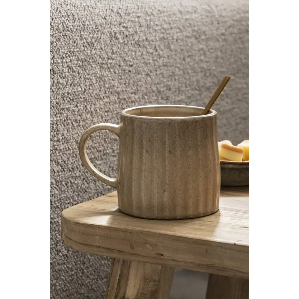 Mok met oor Mila - beige - stoneware - 340 ml