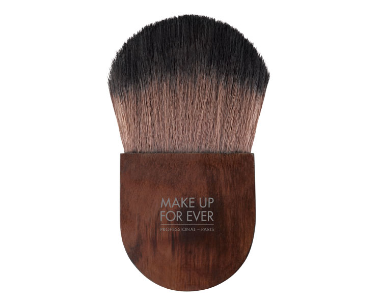 MAKE UP FOR EVER - 132 Powder Flat Kabuki Brush