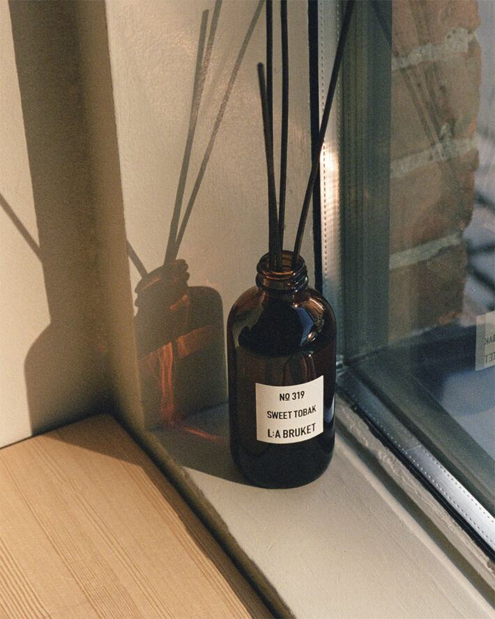 L:a Bruket 319 Room Diffuser Sweet Tobak