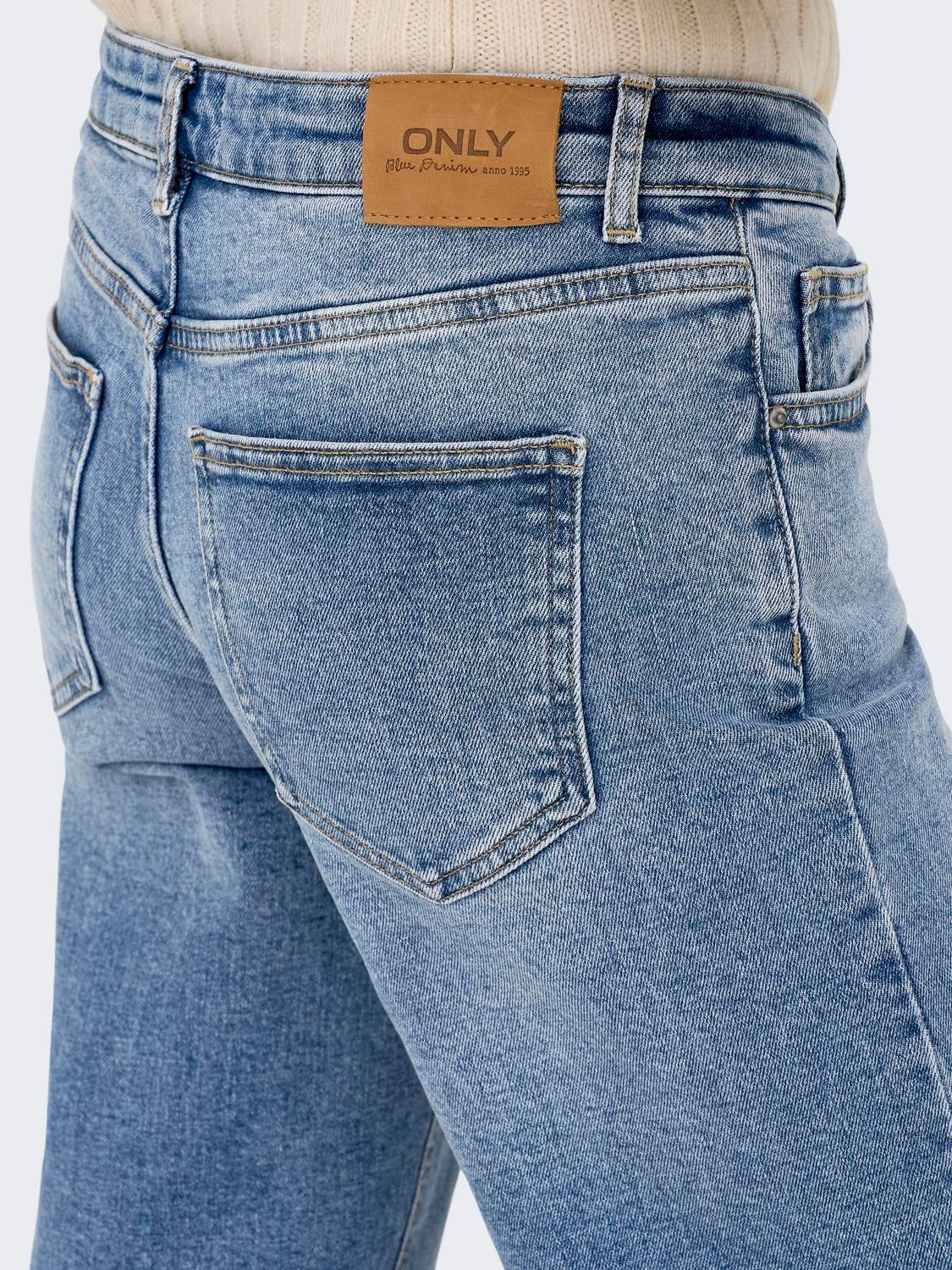 ONLJUICY Niedrige Taille Gerade geschnitten Jeans Light Blue Denim