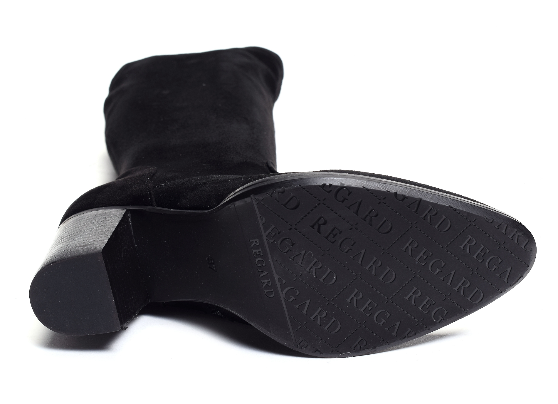 Suede noir