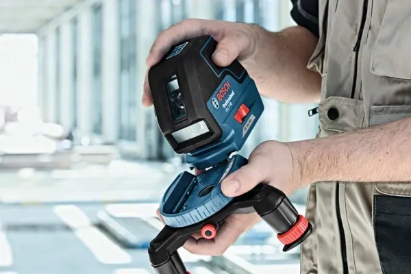 Bosch krydslinjelaser GLL 3-50 rød 10 m