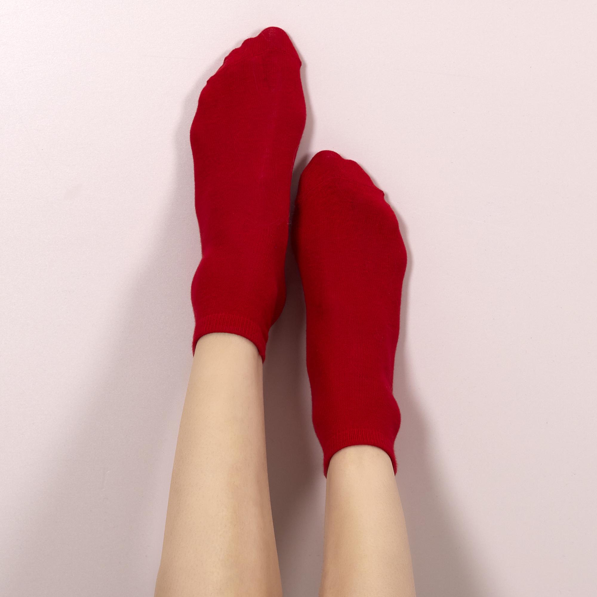 PAIRE DE CHAUSSETTES