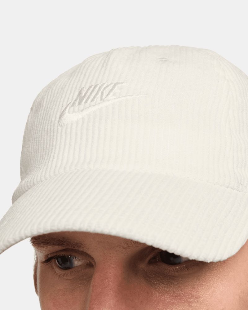 Casquette Nike Club Blanc Crème