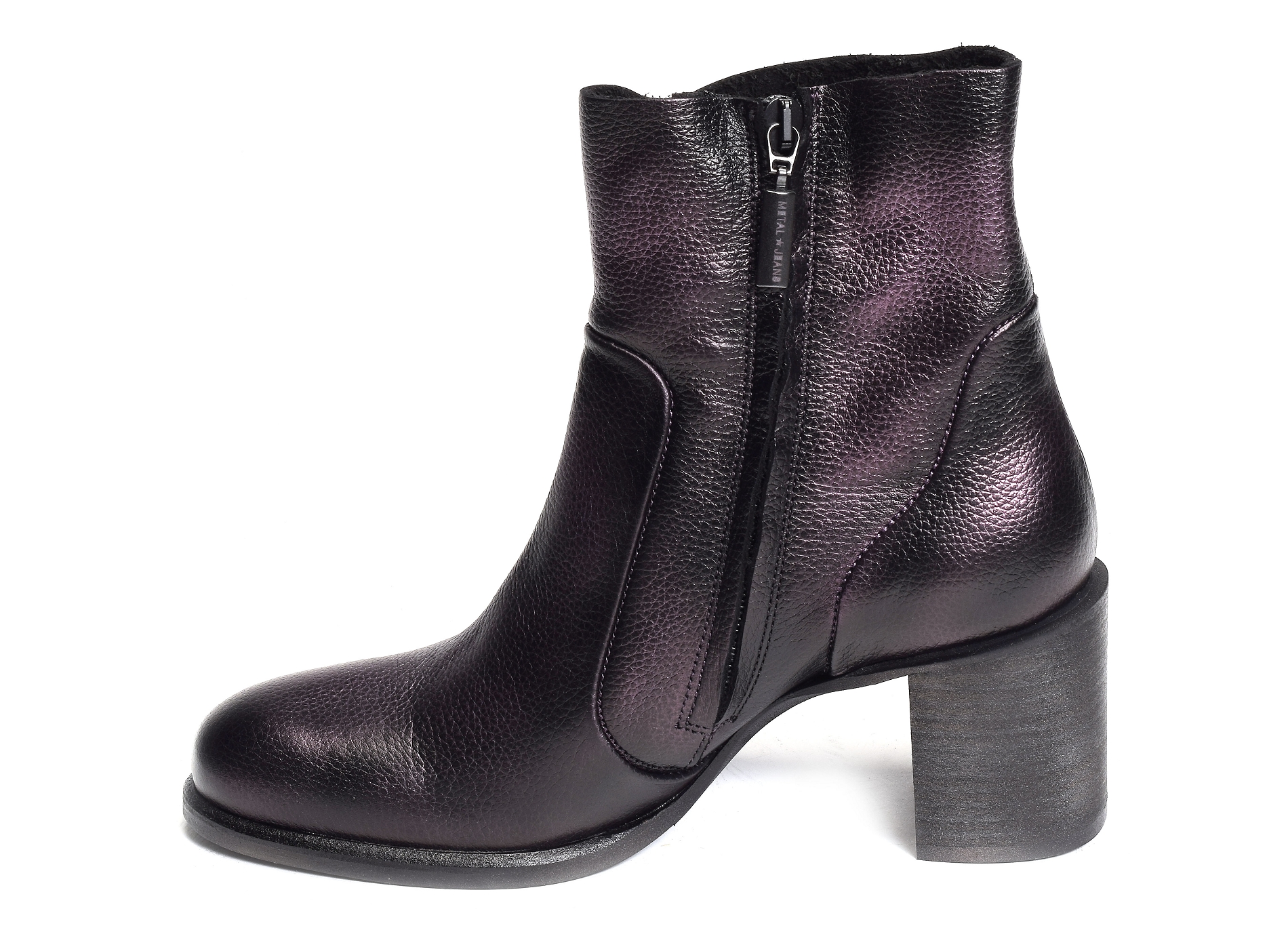 Acon violet