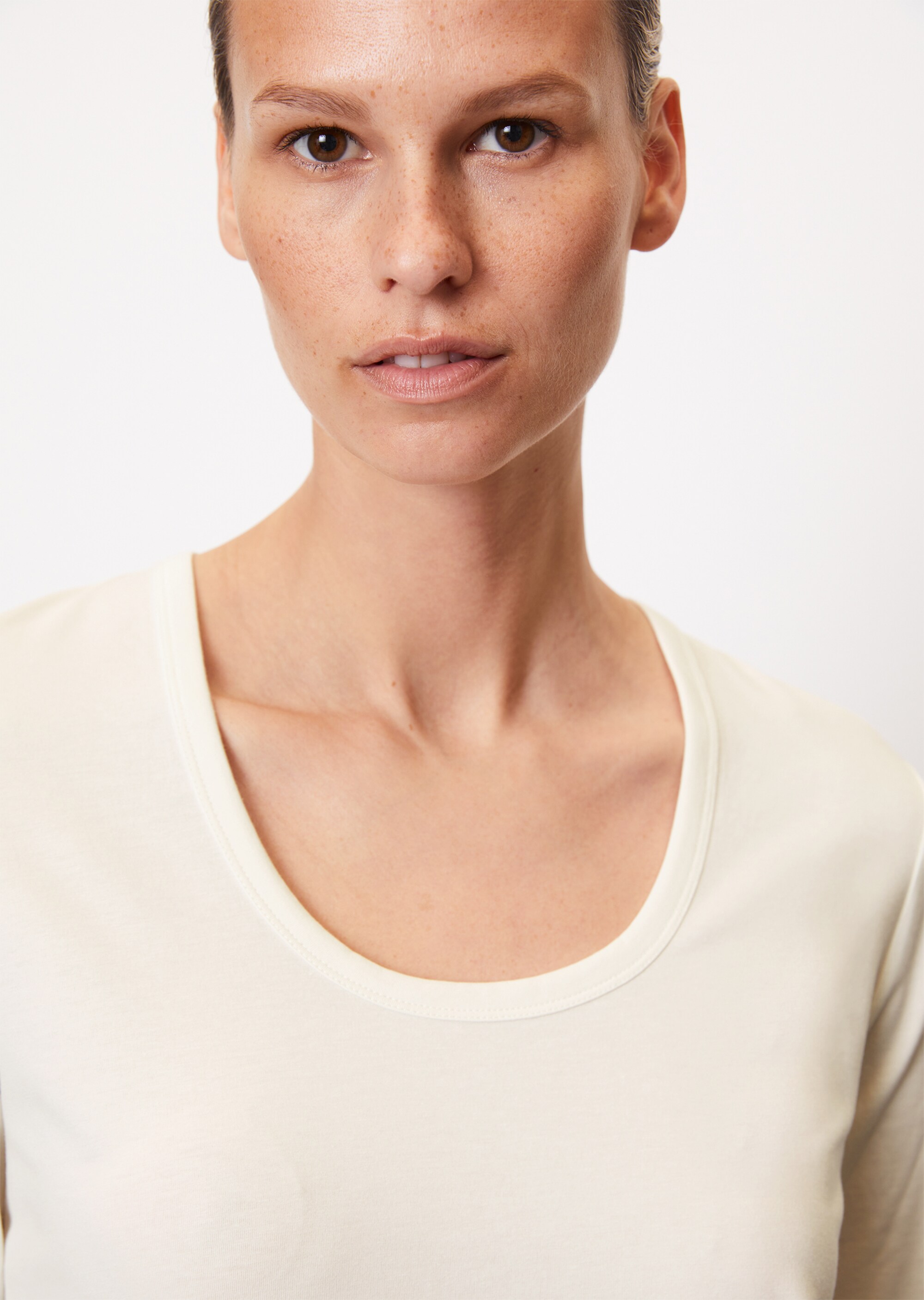 Basic T-Shirt slim aus stretchigem Modal-Organic-Cotton-Jersey