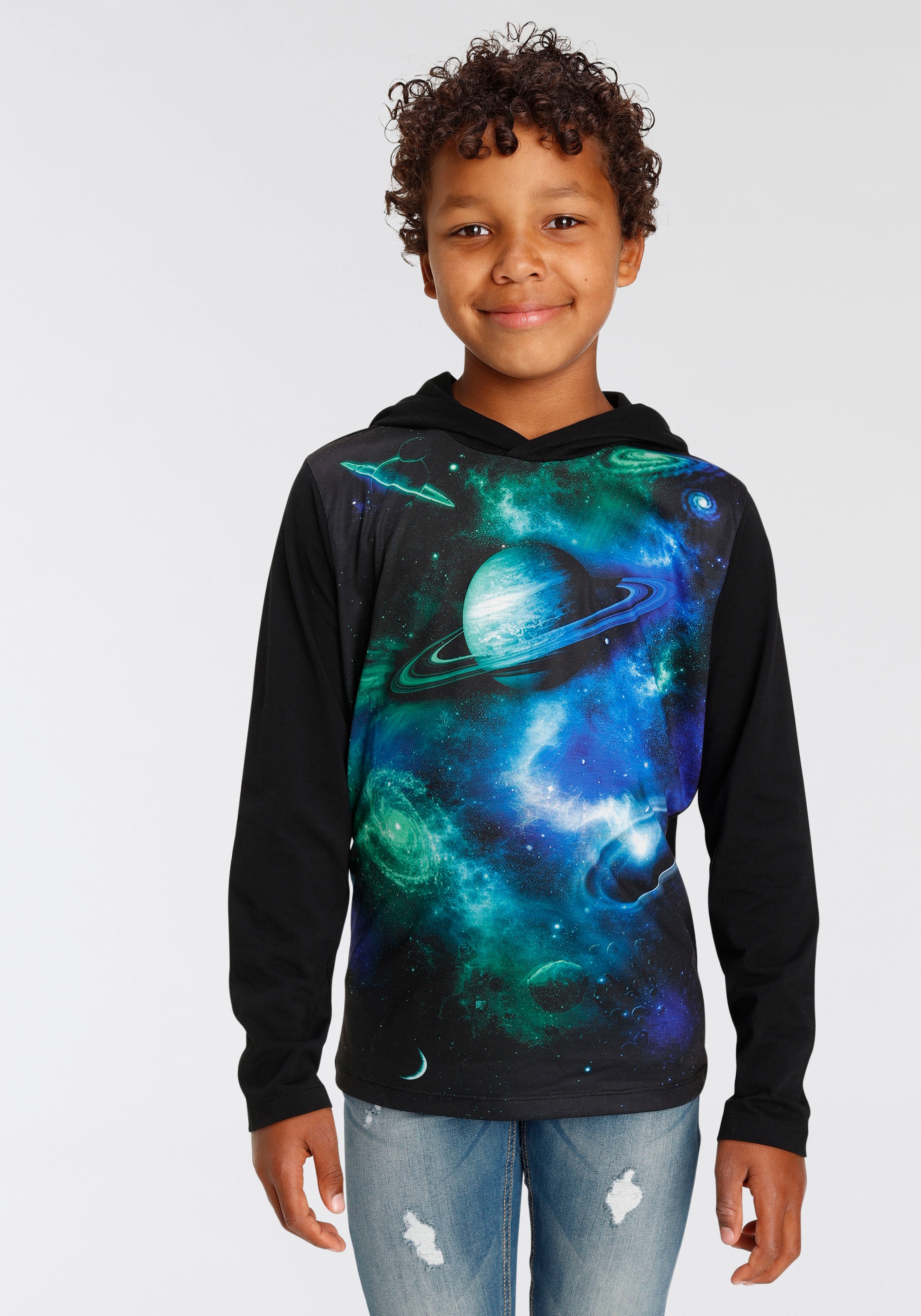 KIDSWORLD Kapuzenshirt »UNIVERSUM -Fotoprint«, Langarm,  Basic-Passform,  mit trendigem Druck,  aus Jerseystoff