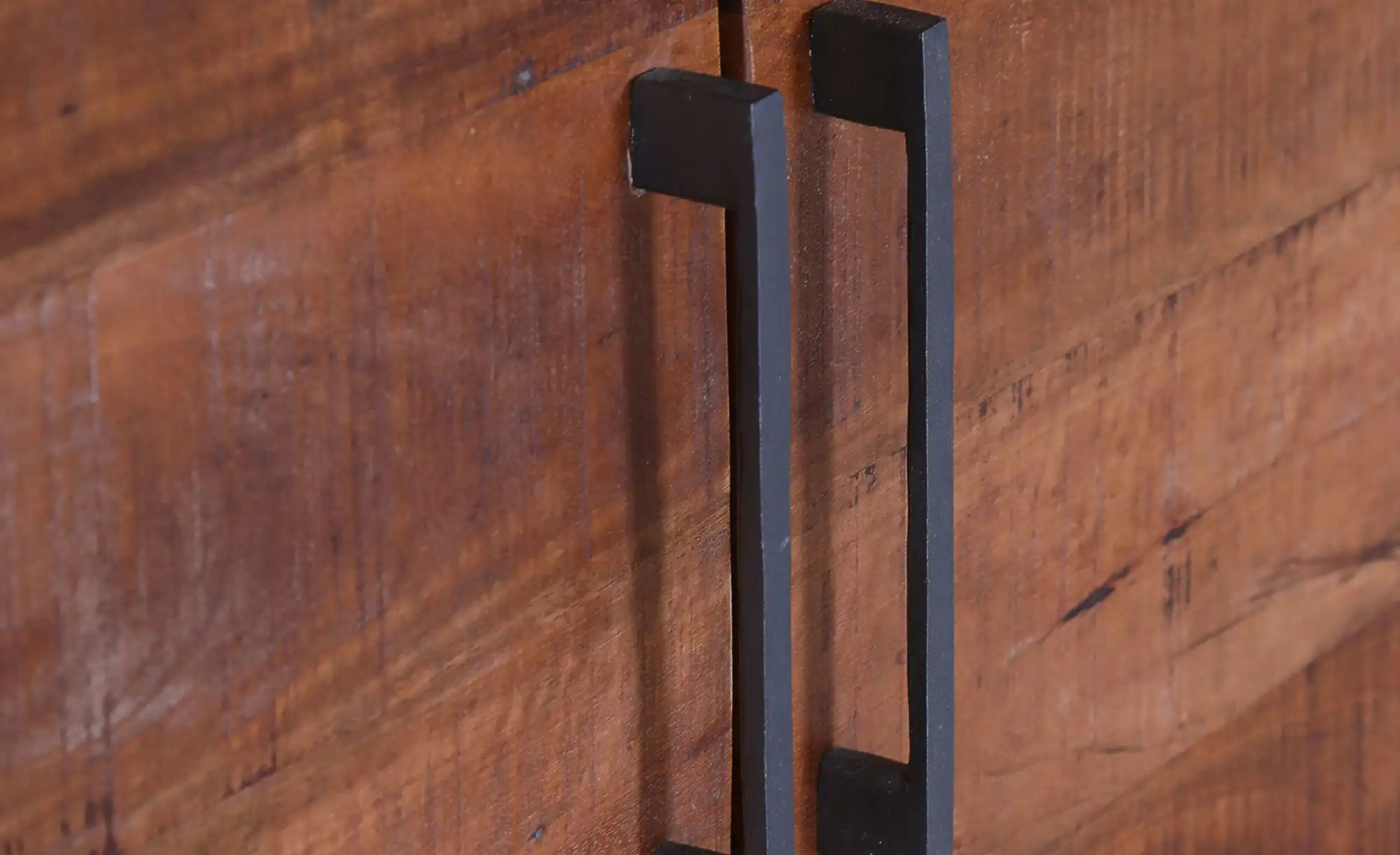 Woodford Highboard Bernada
