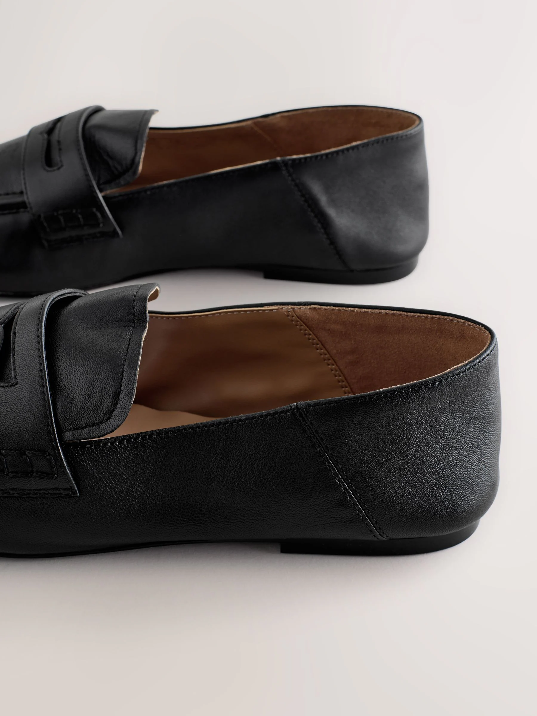 Zwart - Forever Comfort® - Leren instappers met vierkante neus en open achterkant