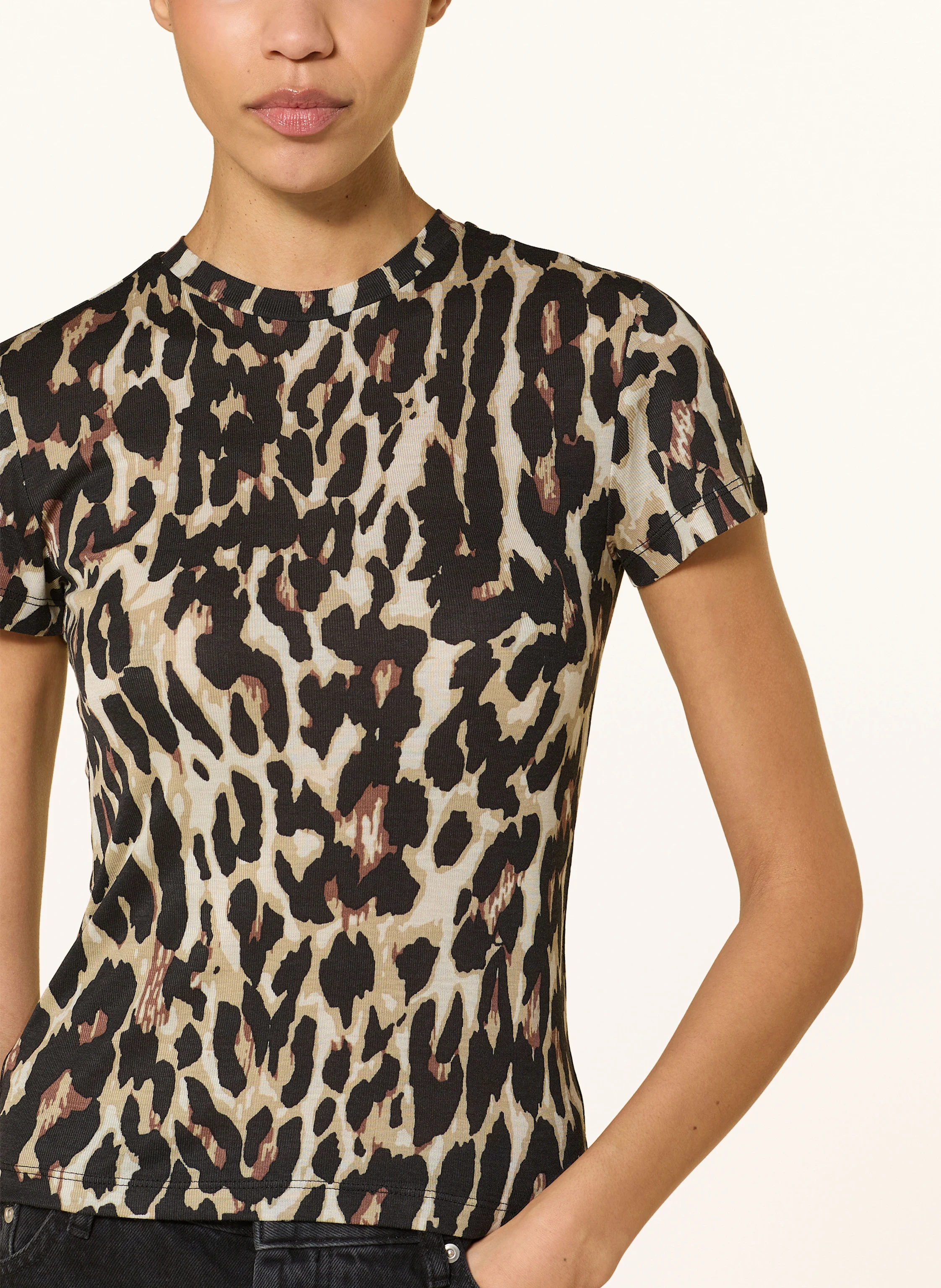 MRS & HUGS T-Shirt