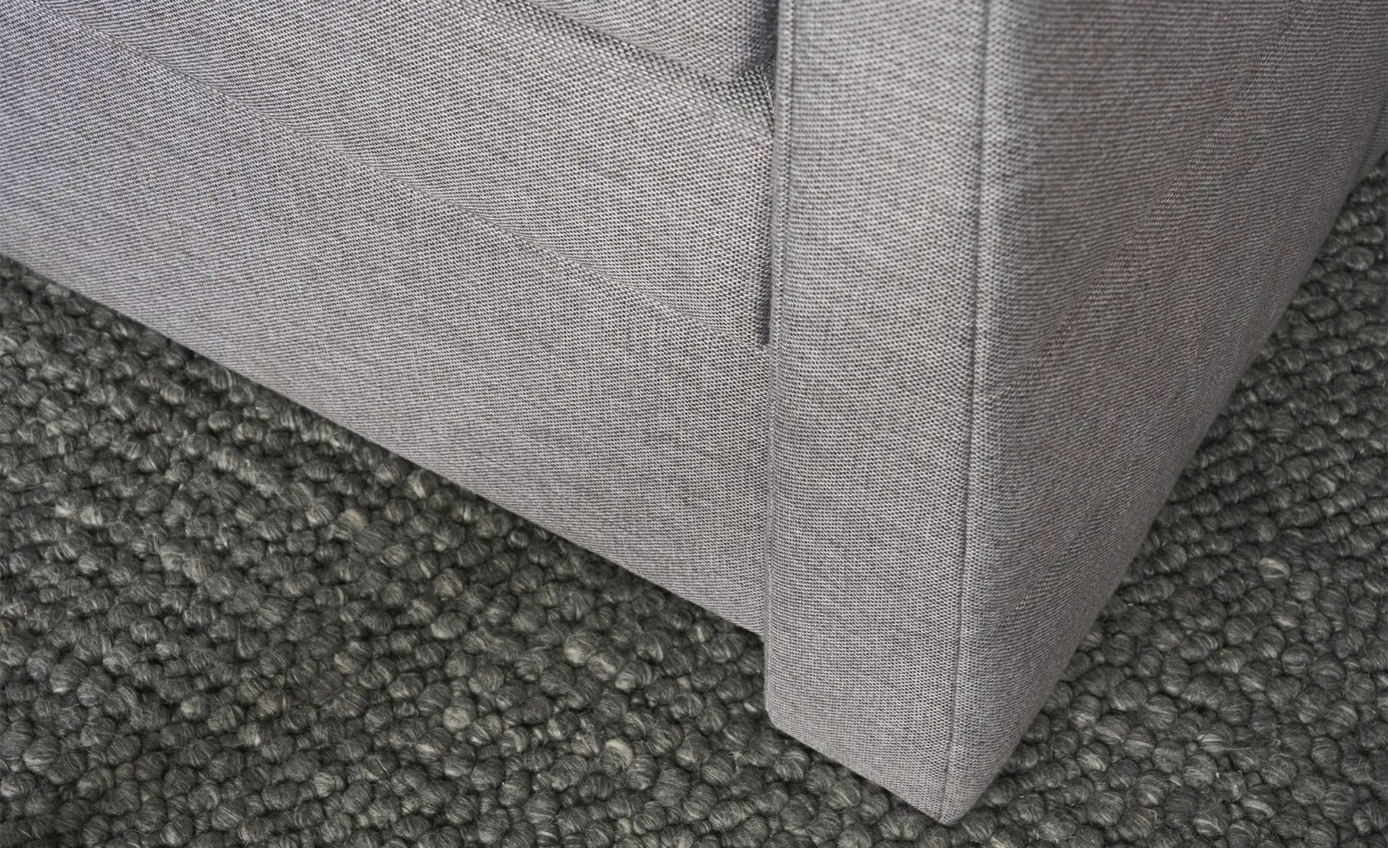 Boxspringbett mit praktischem Bettkasten Baron