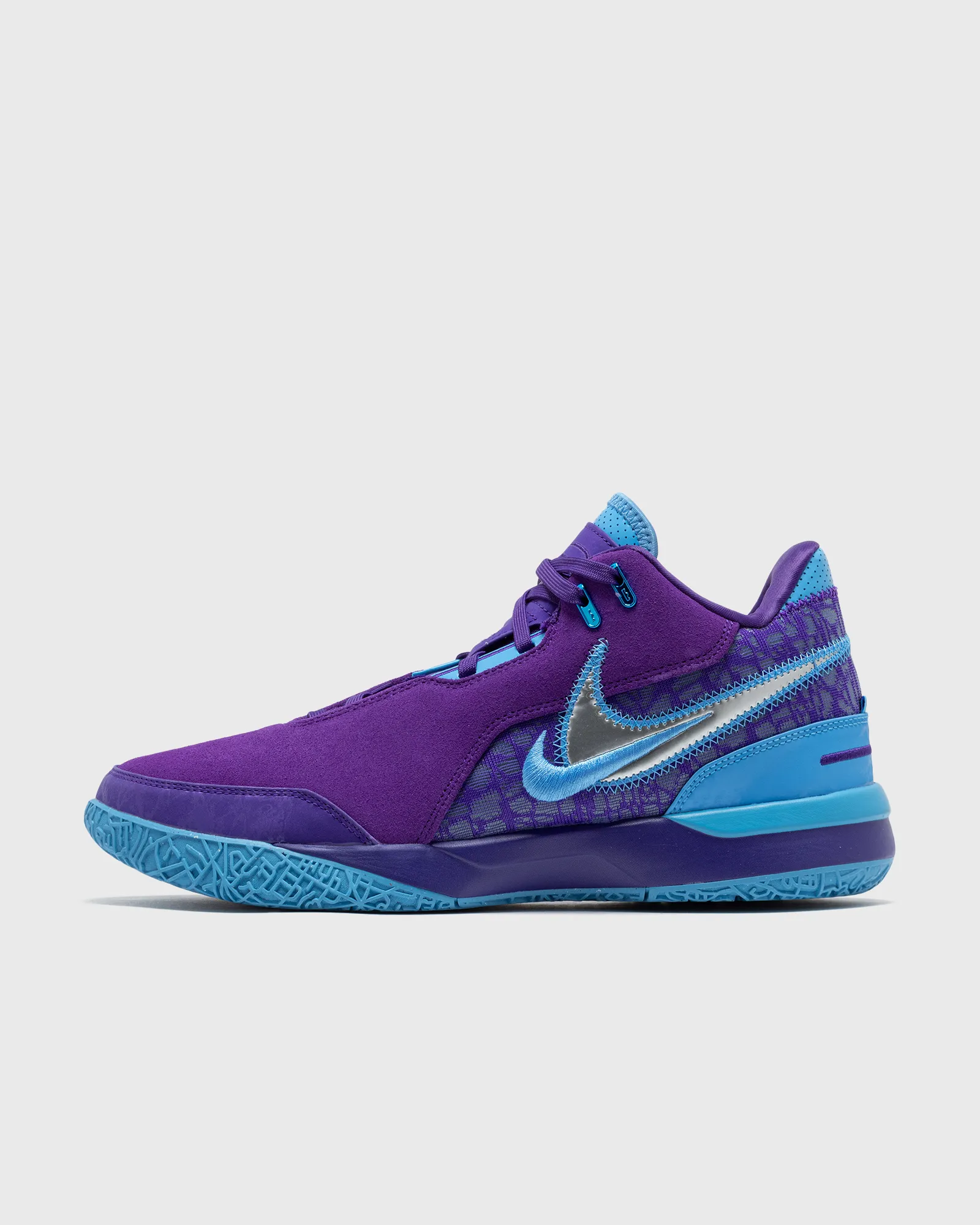 Nike ZM LEBRON NXXT GEN AMPD