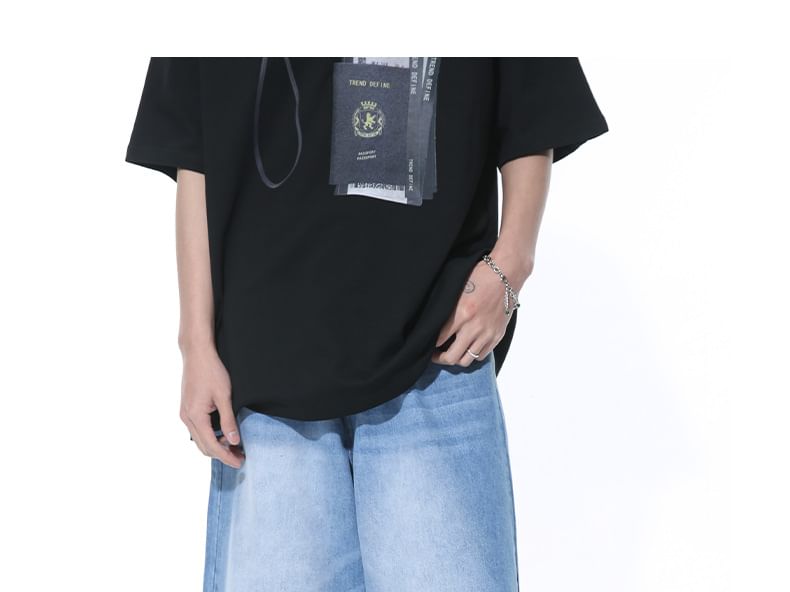 FAERIS - Mid Rise Washed Denim Shorts