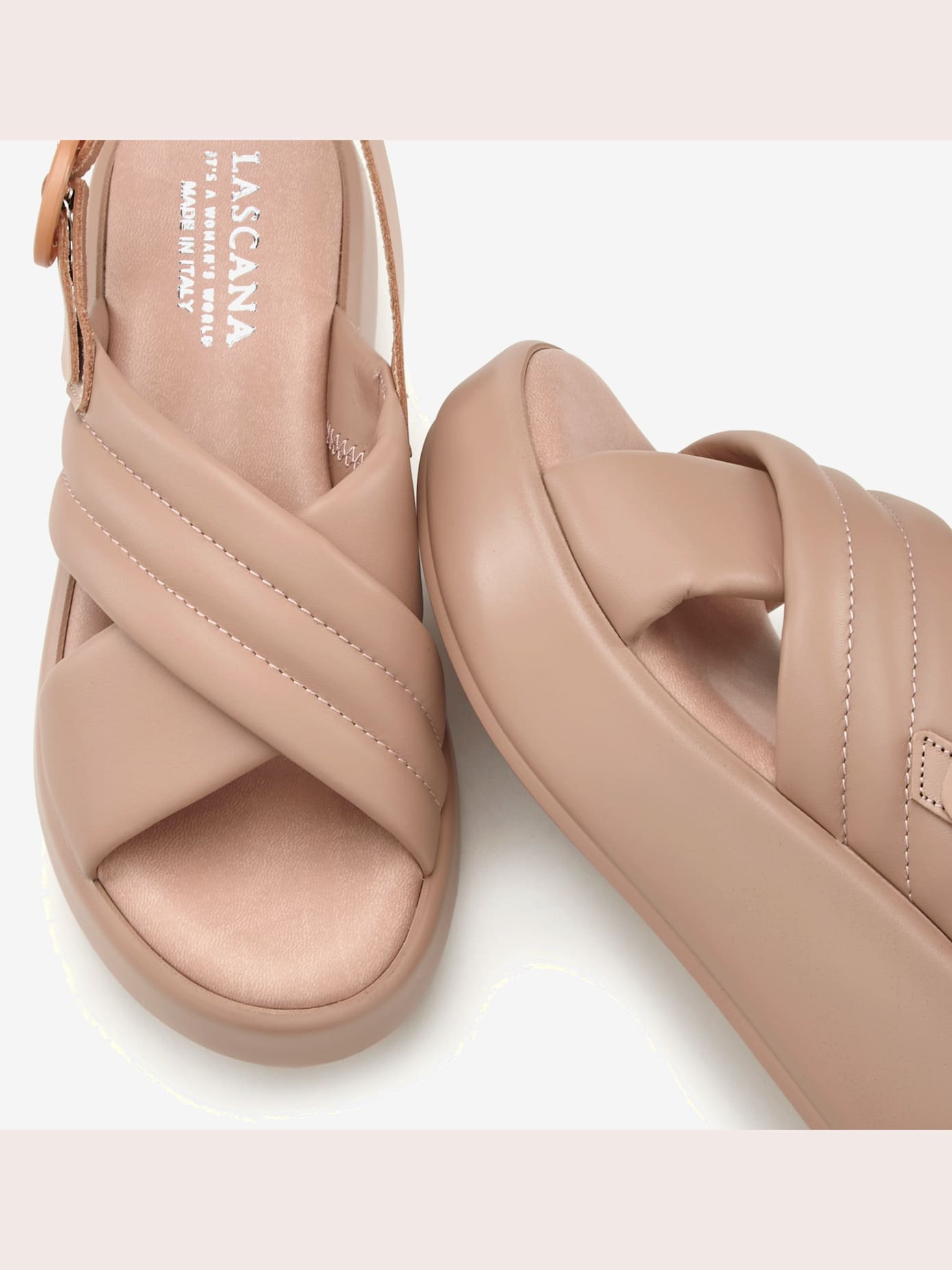 Sandales compensées en cuir doux