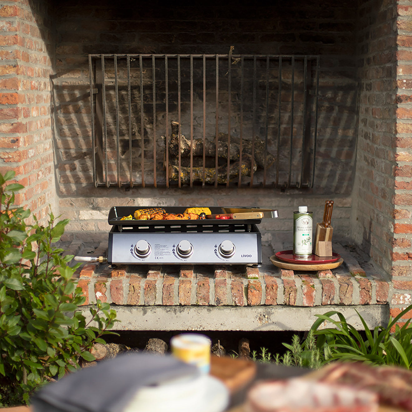 Livoo Plancha gaz 3 bruleurs noir/gris