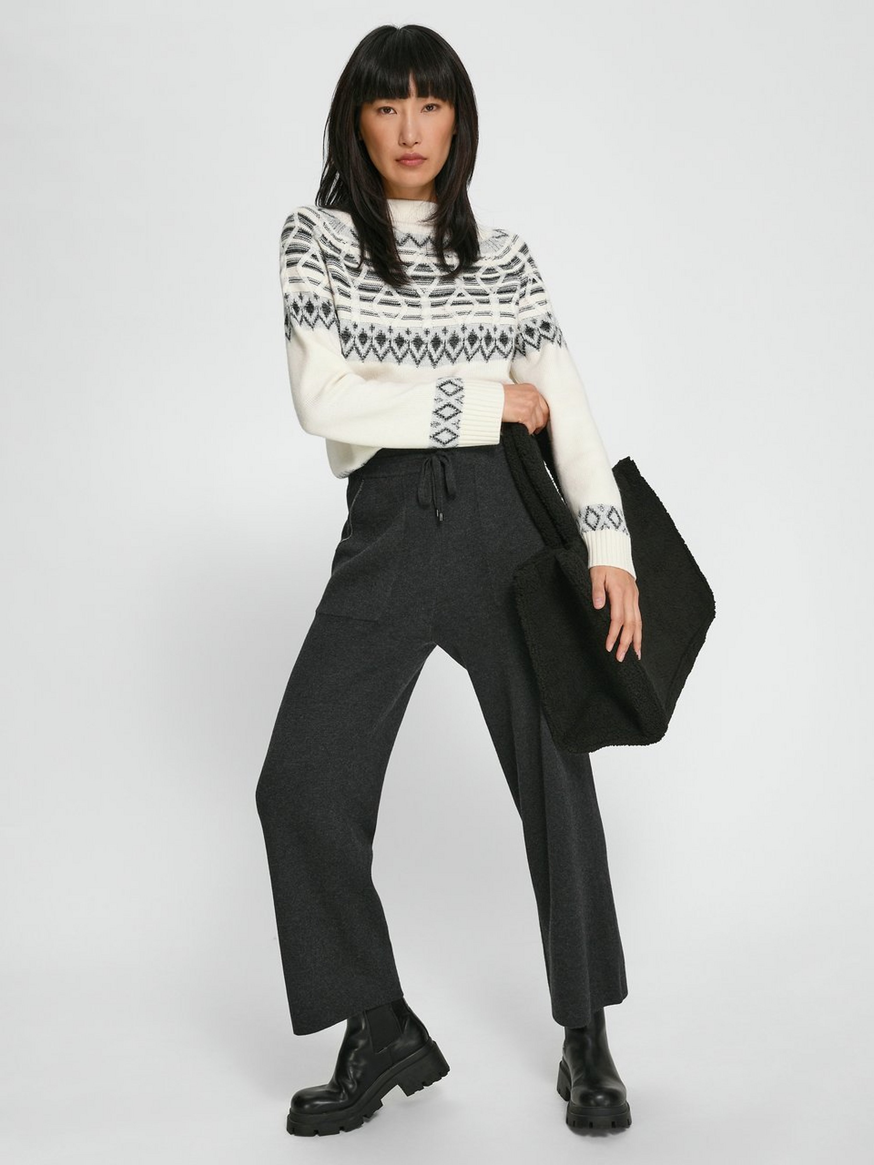 Strickpullover in A-Form