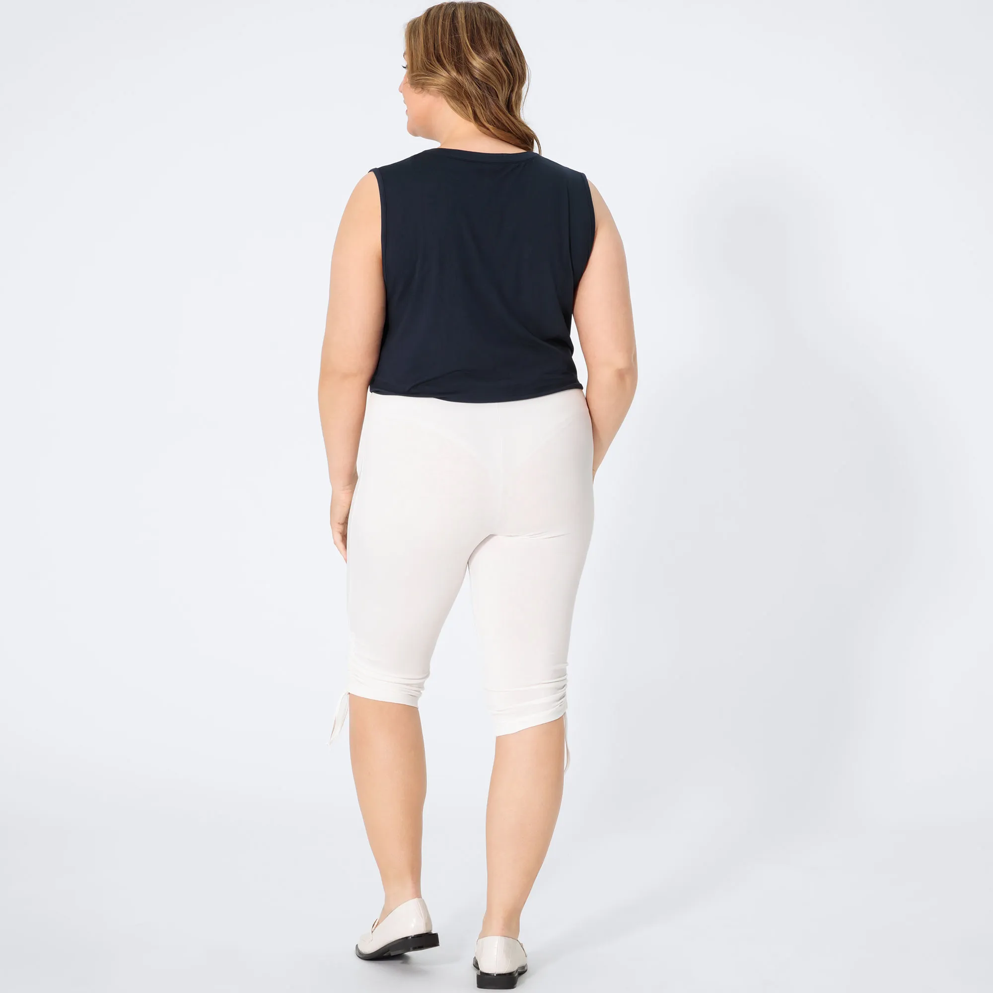 Damen-Caprileggings mit Raffung am Bein, große Größen