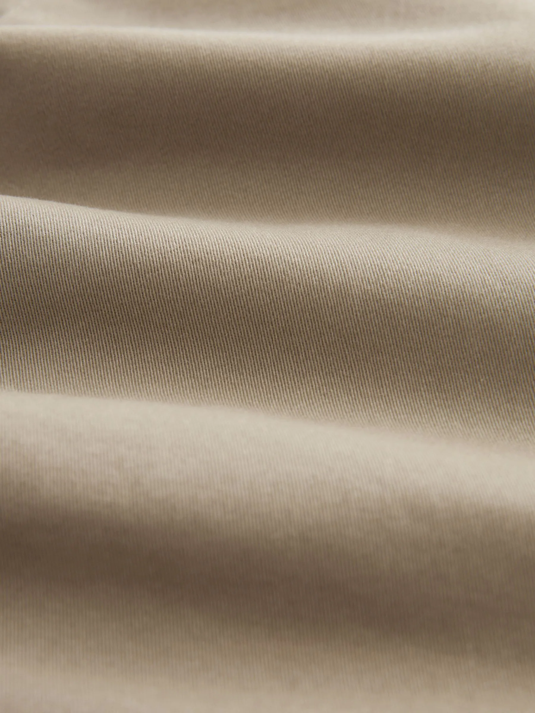 Pastelgeel - Strakke Pasvorm - Chinoshort met stretch