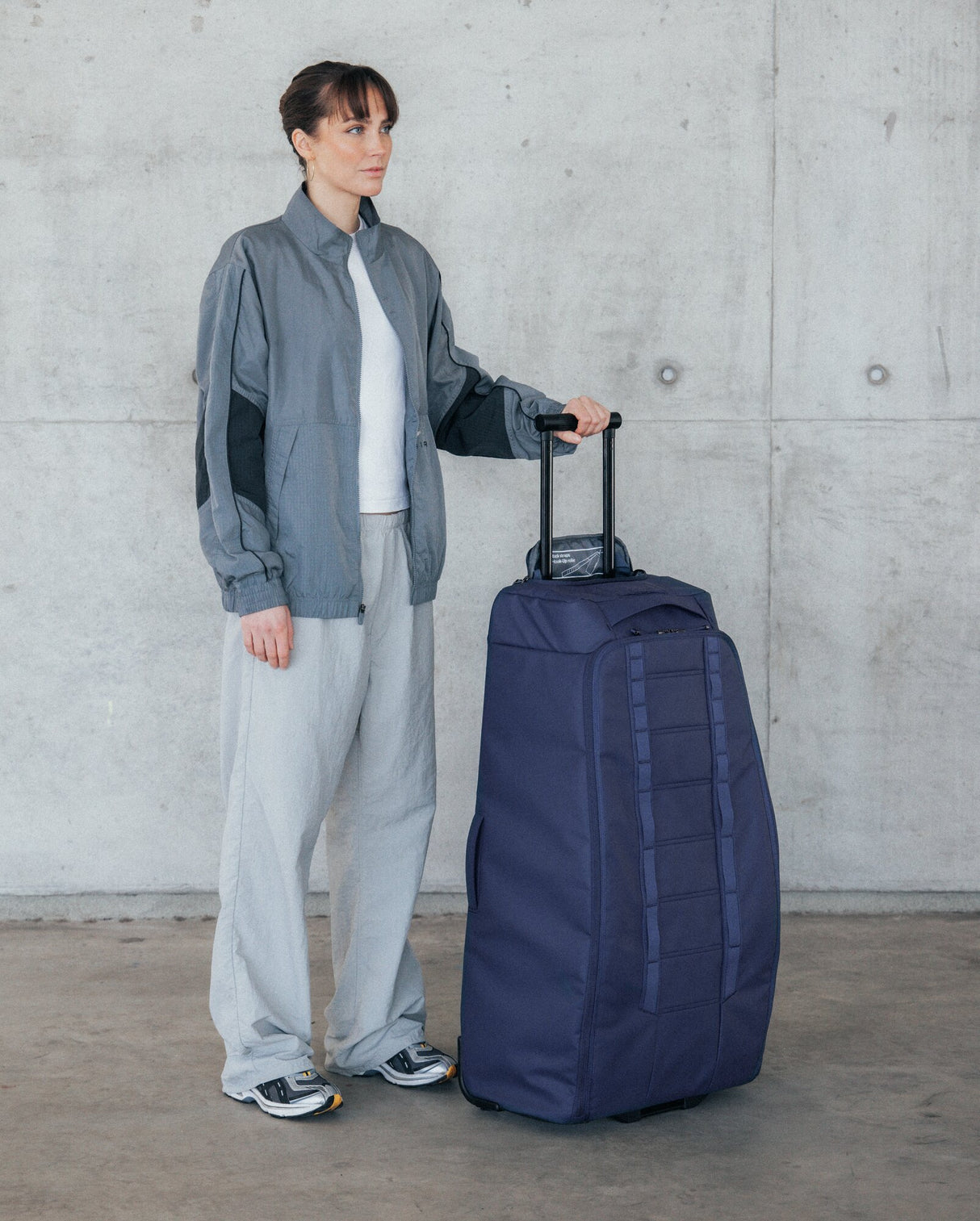 Db<br>Hugger Roller Bag 90L