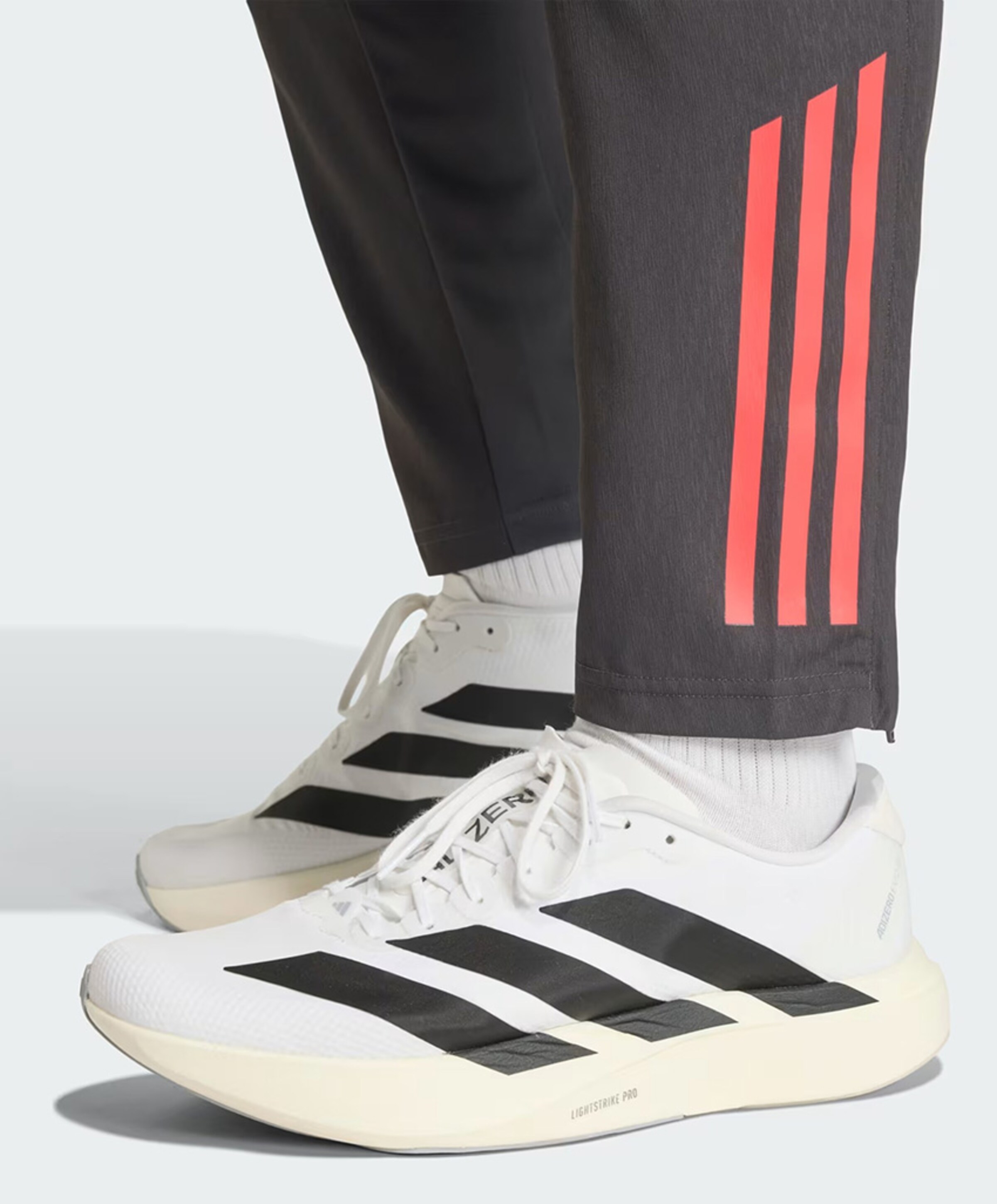 Adidas LFC PRE heren trainingsbroek zwart