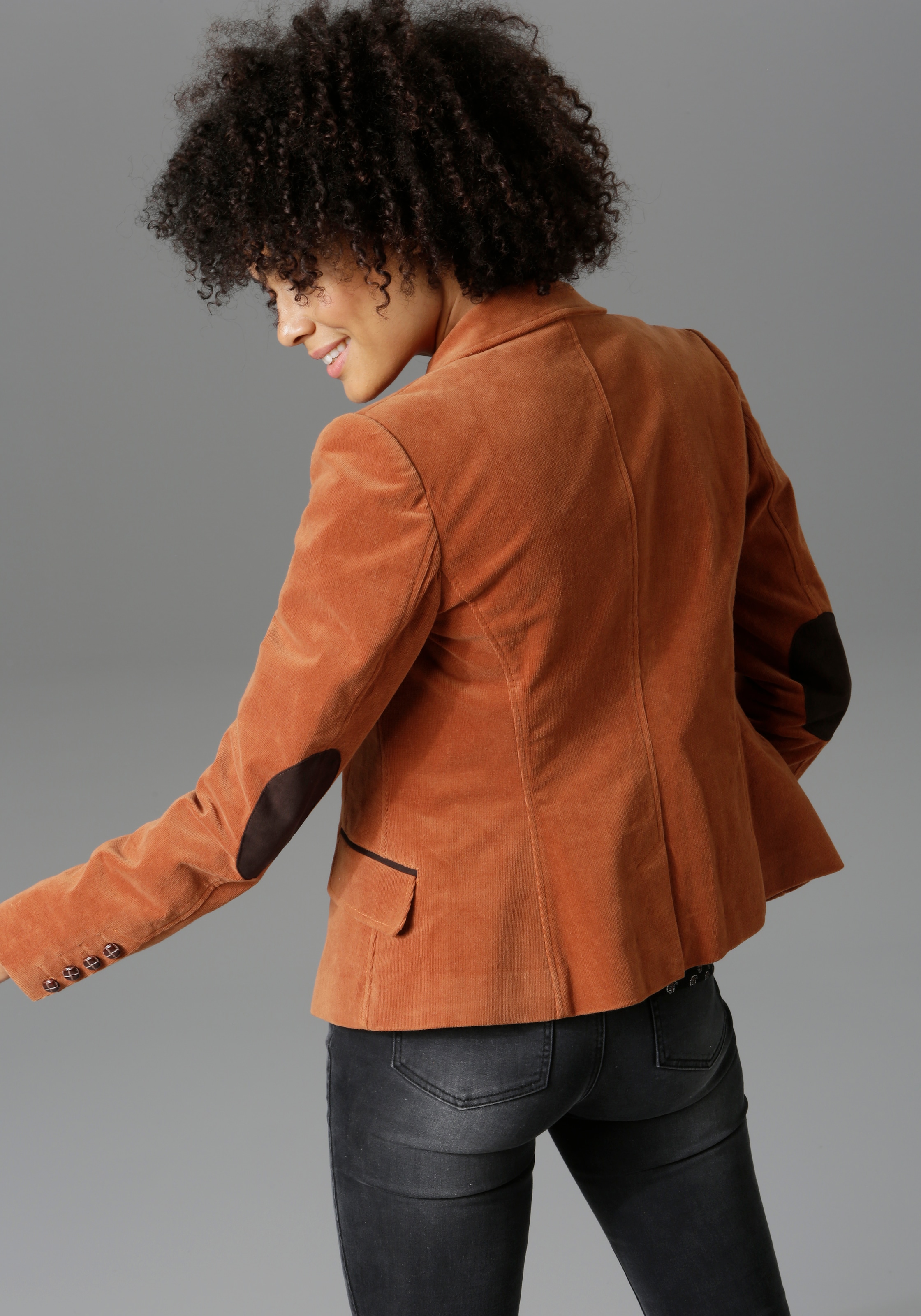 Aniston CASUAL Jackenblazer mit Stoff-Einfassungen und Ärmelpatches