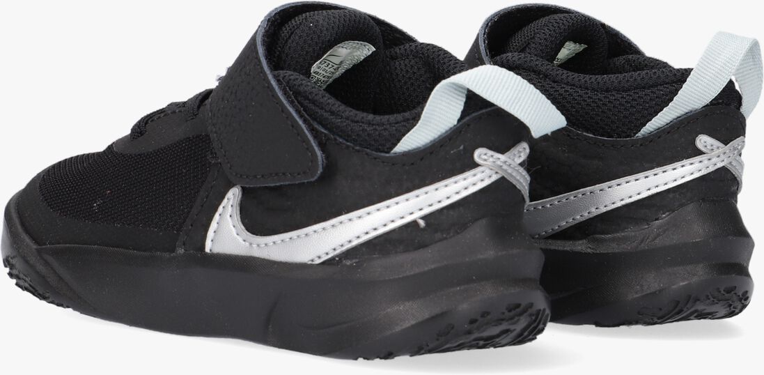 NIKE zwarte nike lage sneakers team hustle d 10 (ps)