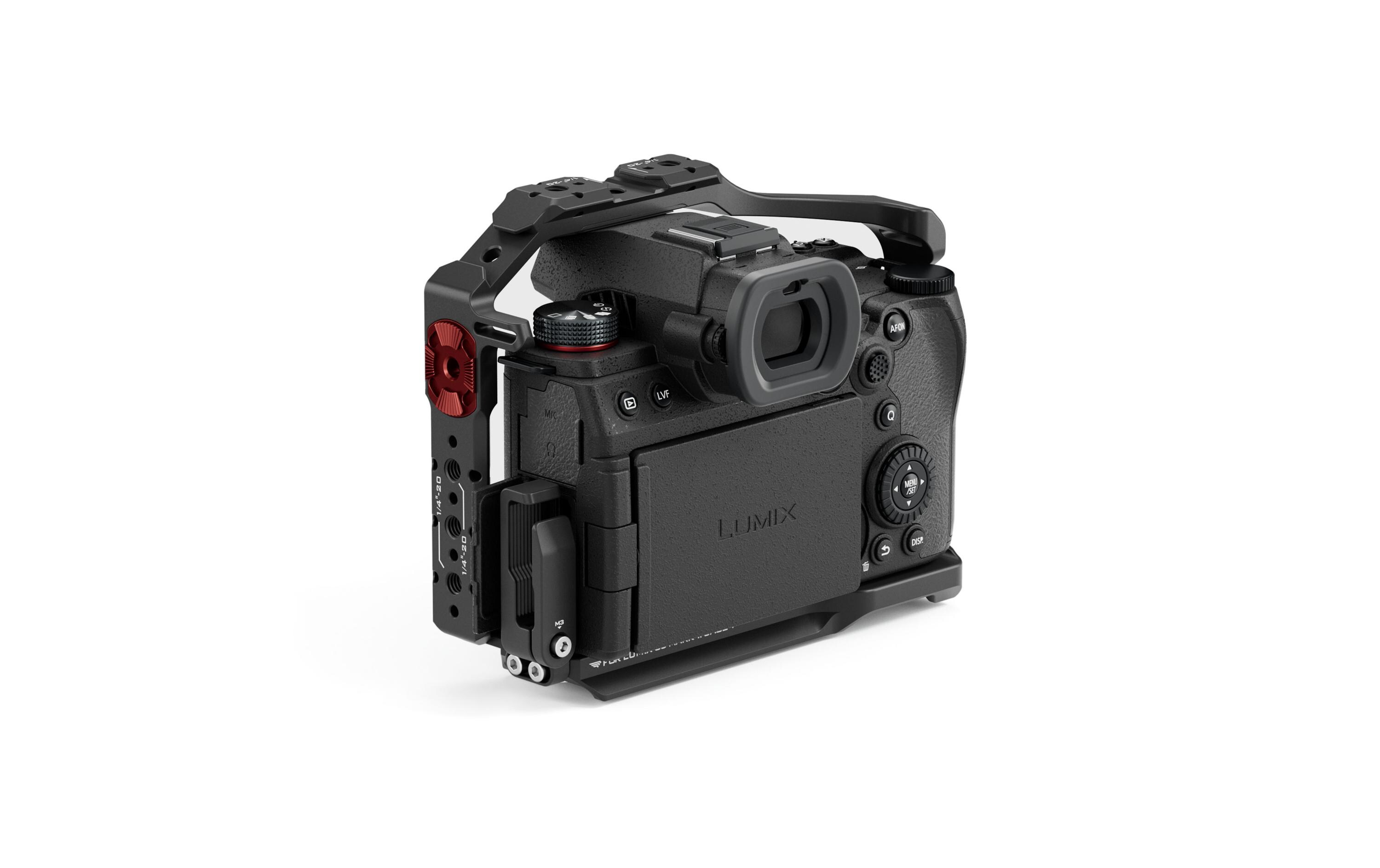 Full Camera Cage für Panasonic S5 II/IIX - SchwarzVerbessert die Funktionalität der Kamera und bietet gleichzeitig zusätzlichen Schutz