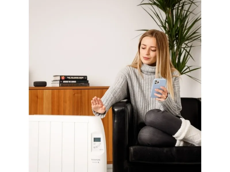 Taurus Malbork Connect 1200, Konvektor elektrisk rumvarmer, Android, iOS, IP24, Indendørs, Gulv, Væg, Hvid