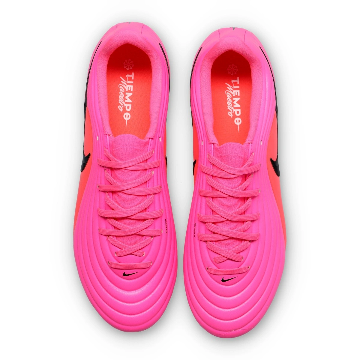 Chuteira Nike Tiempo Maestro Academy FG/MG