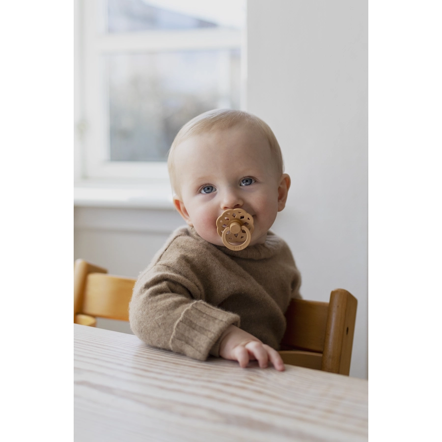 BIBS® Schnuller Boheme 0-6 Monate Sand & Honey Bee 2 Stk.