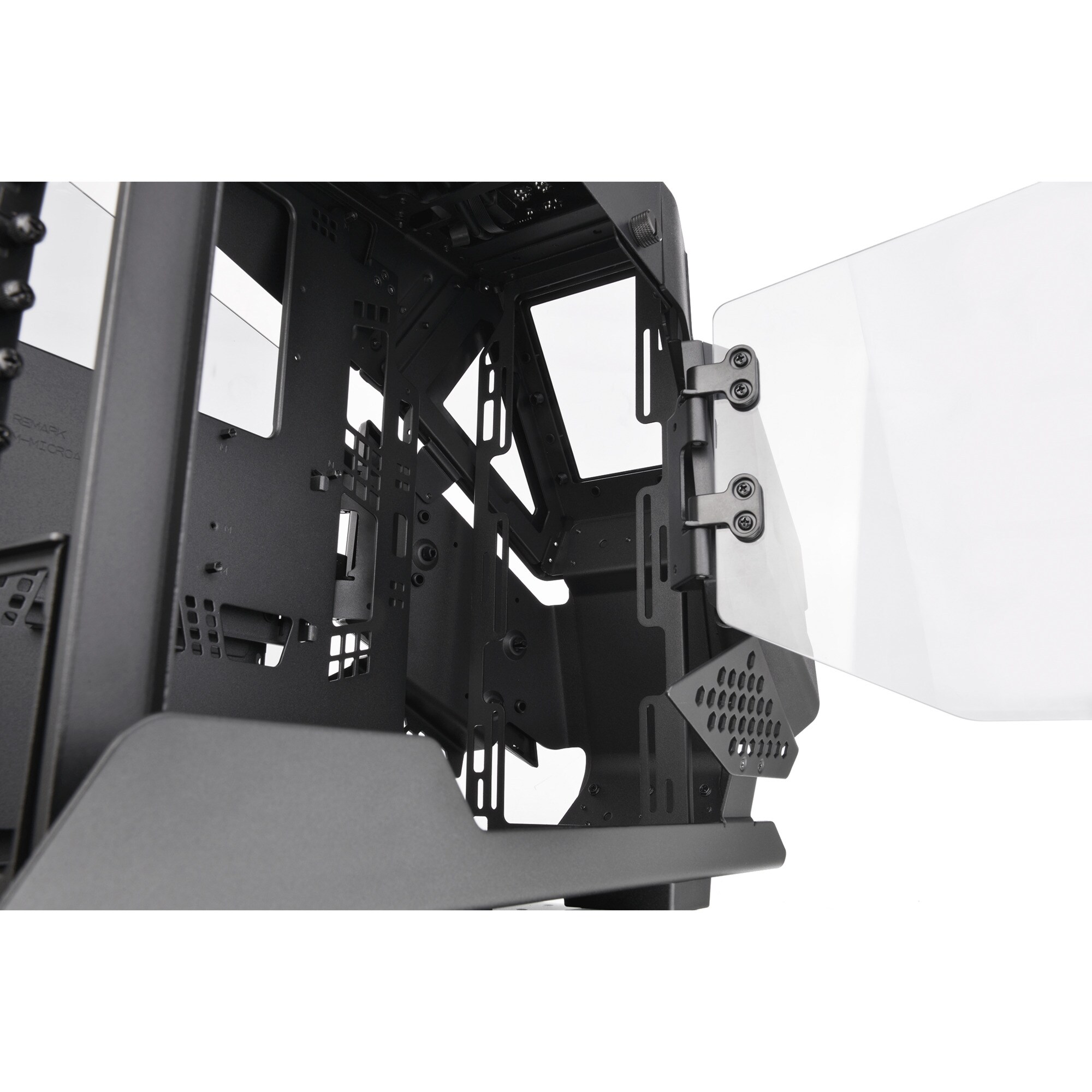 Thermaltake Tower-Gehäuse AH T200