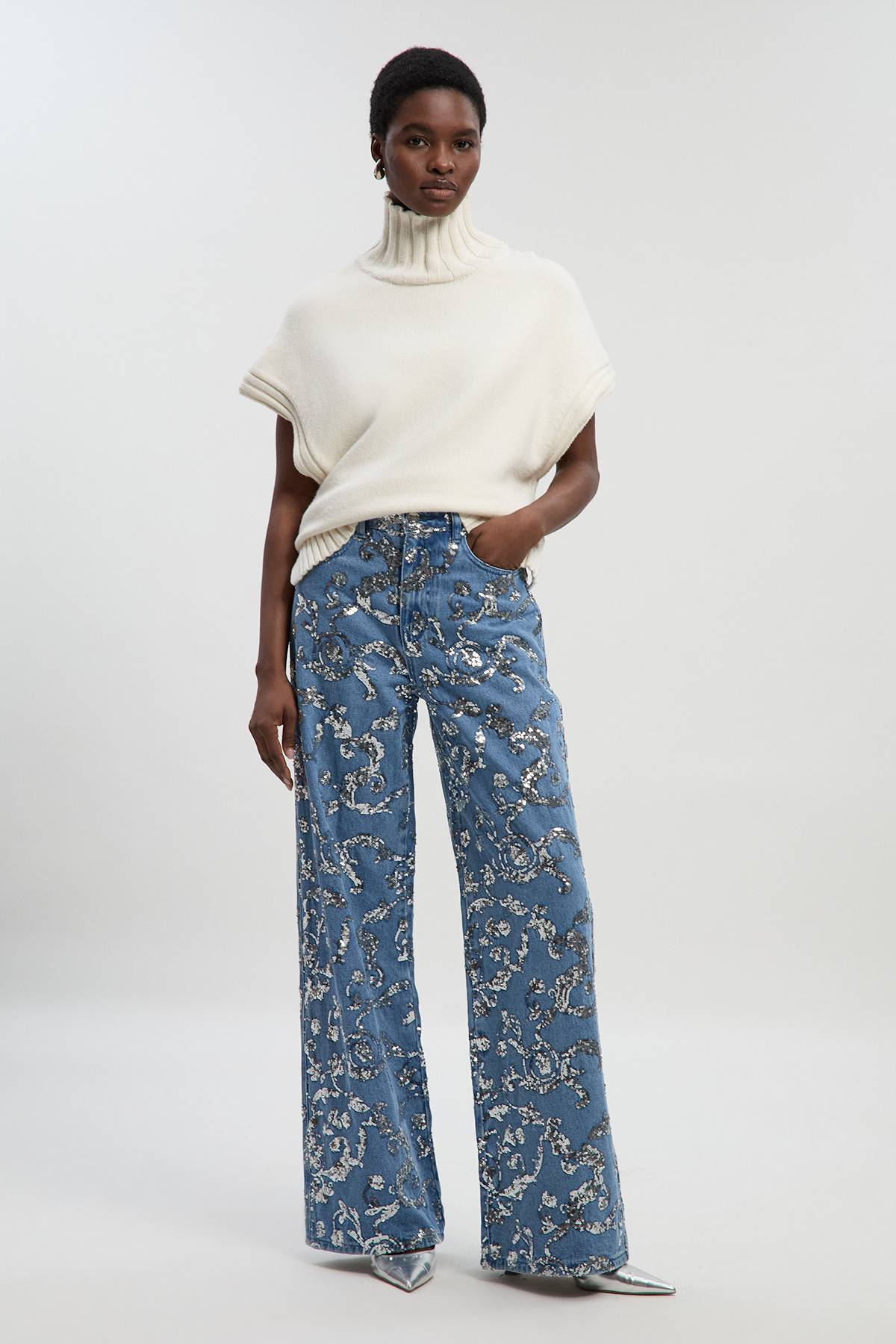 KarenMillen Jean Large en Denim à Sequins