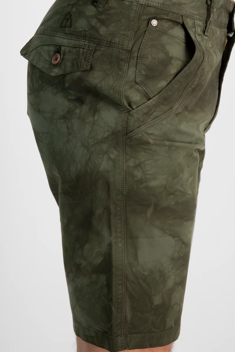 BEACH MOUNTAIN Herren Short