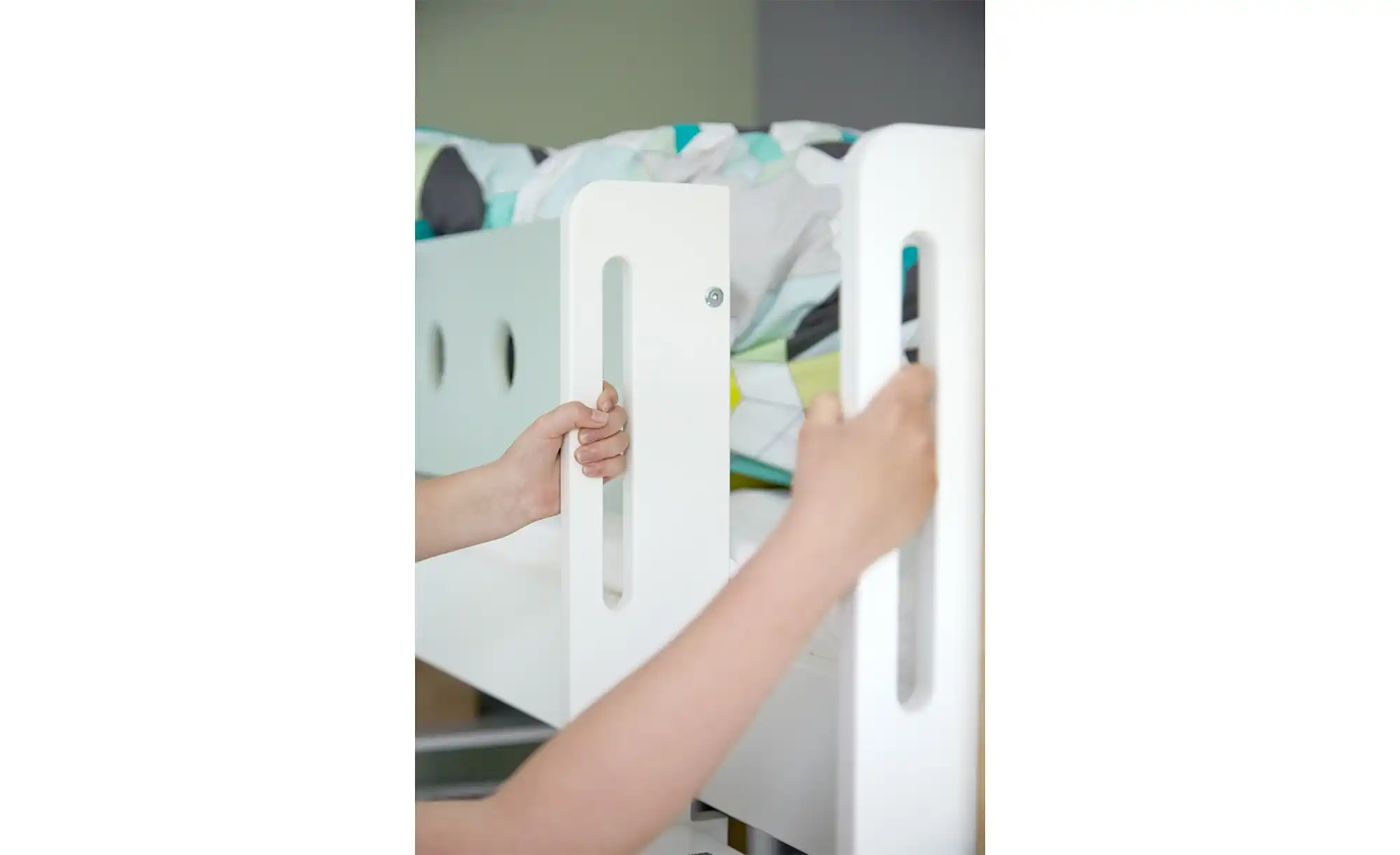 FLEXA Mittelhohes Bett Flexa White