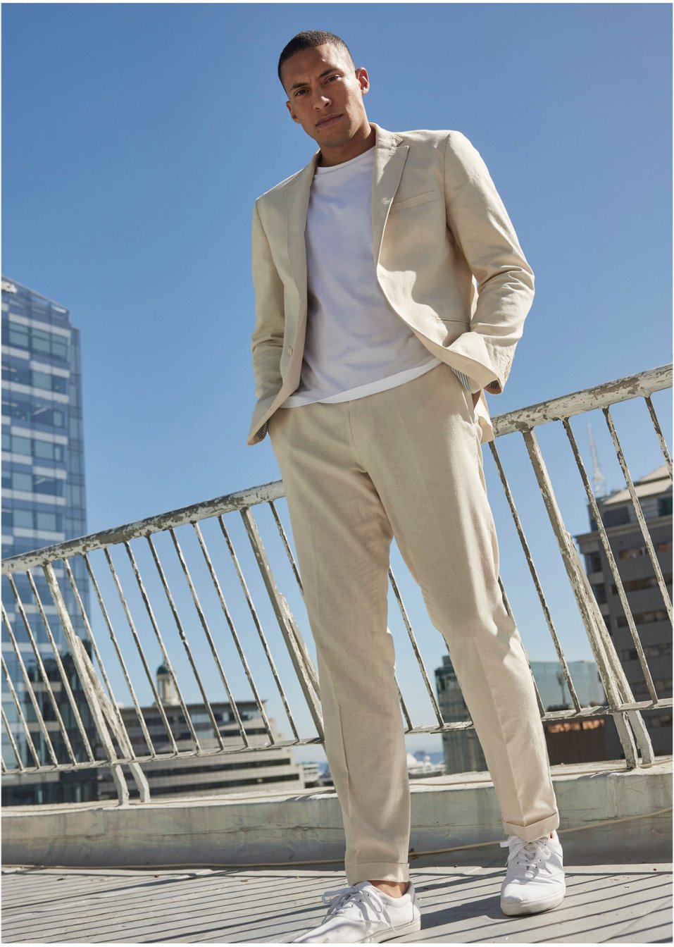 Costume 2 pièces en lin majoritaire : veste de costume et pantalon
