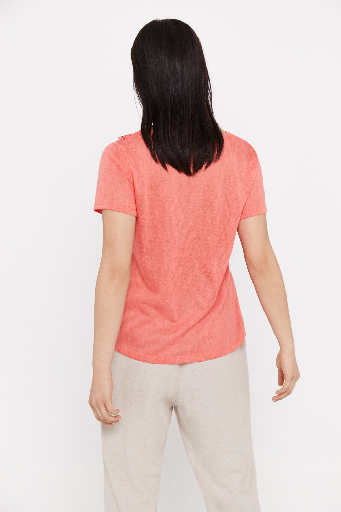 Camiseta efeito linho guipur - Coral