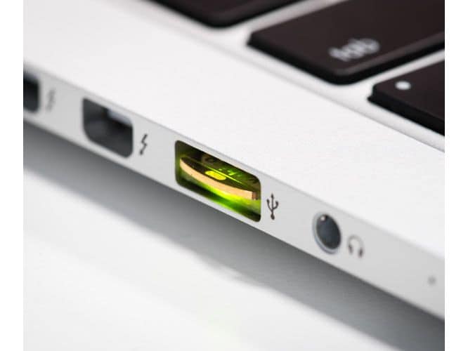 Yubico YubiKey 5 Nano FIPS FW 5.4 USB-A, 1 Stück YubiKey 5 Nano FIPS