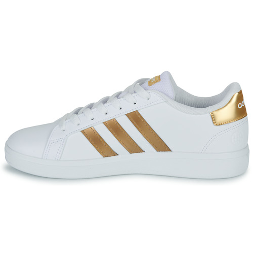 Adidas Sportswear - GRAND COURT 2.0 K - Blanc / Doré