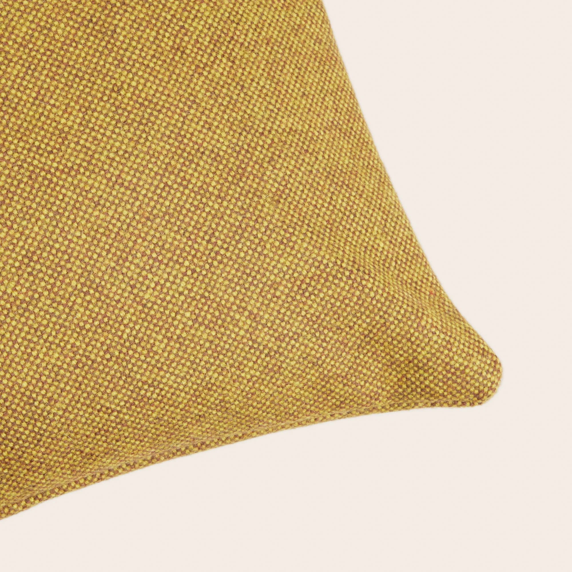 NERIO - Housse de coussin | Jaune