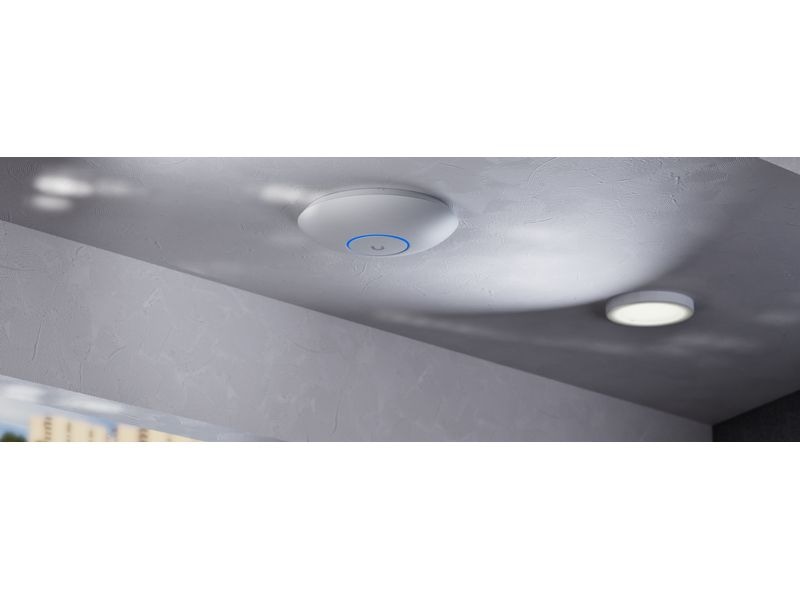 Ubiquiti Access Point UniFi U7-LR Kompakter, deckenmontierter WiFi 7 AP mit 5 räumlichen Streams und erweiterter Signalreichweite (ohne PoE Injector)