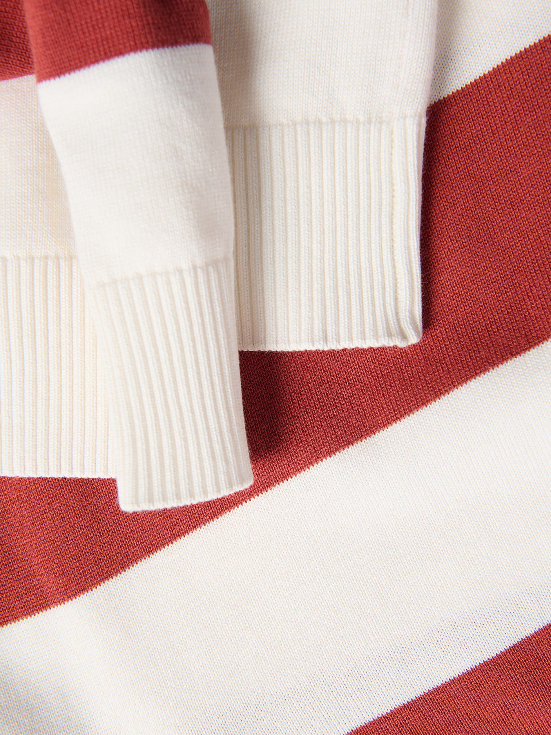 Pullover im Polostil mit hohem Baumwollanteil