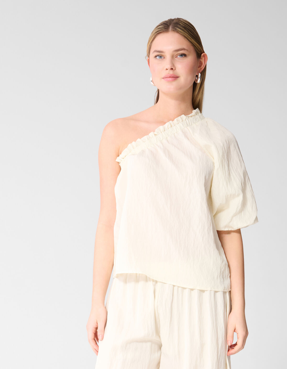 Asymmetrische Twist Puff Top Gebroken Wit