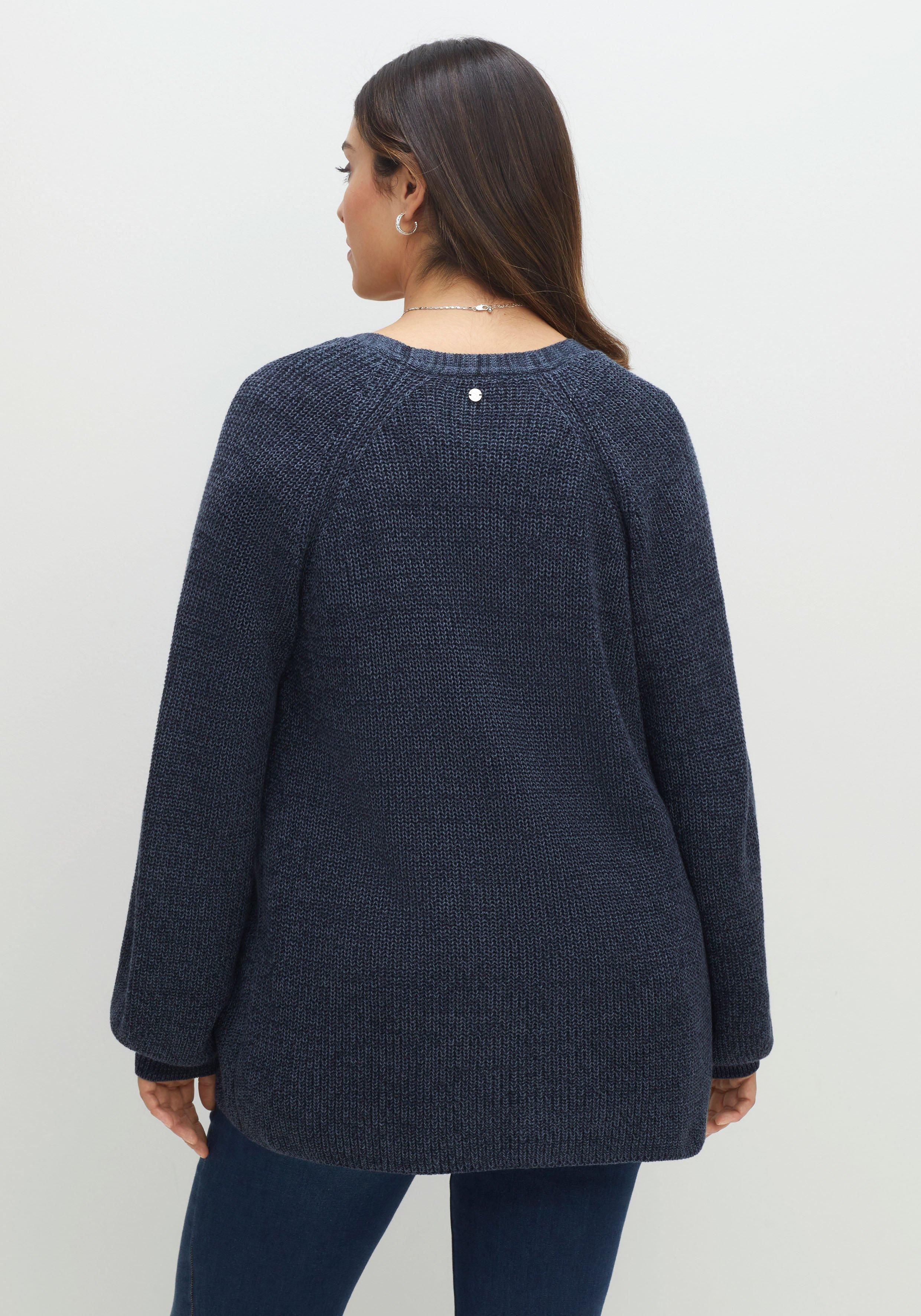 Strickjacke in leichter A-Linie und offener Form