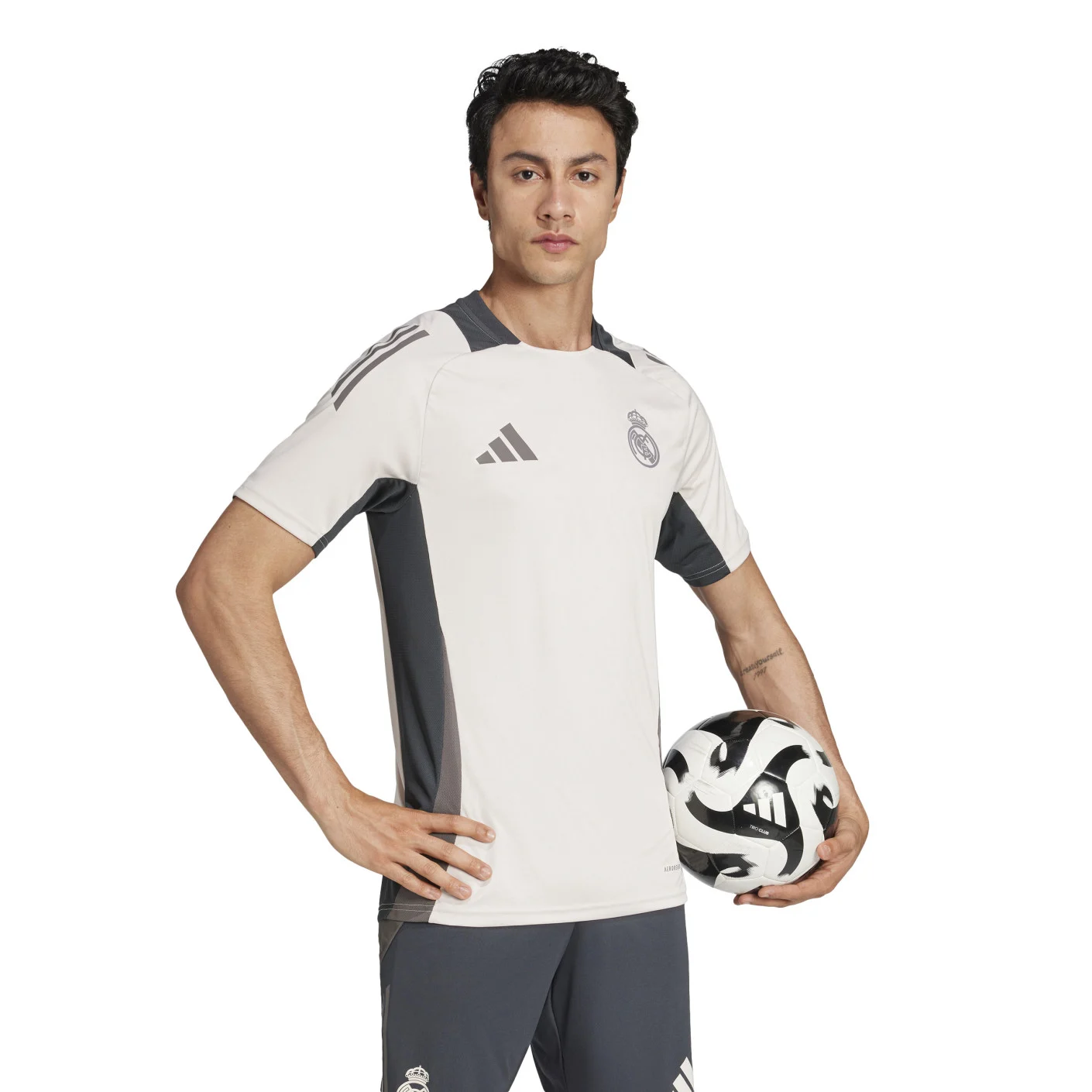 Adidas Real Madrid Trainingsshirt Europees 2024-2025 Beige Donkergrijs Bruin