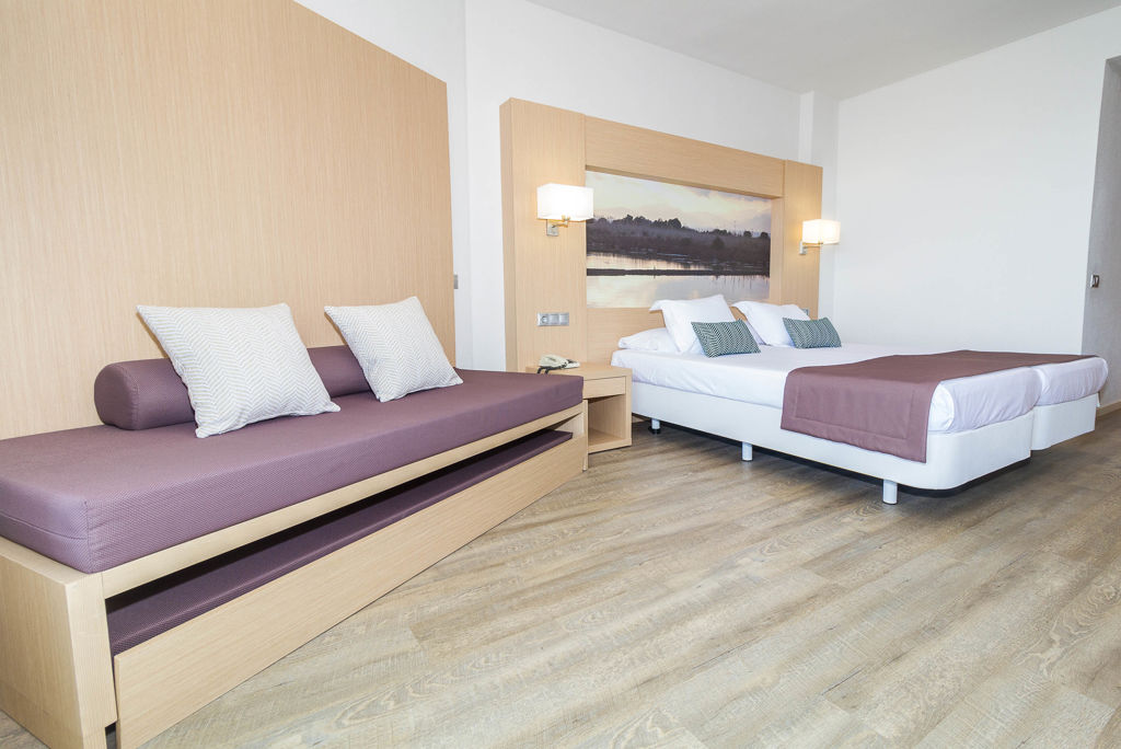 Eix Lagotel Holiday Resort Logies en ontbijt - Aparthotel
